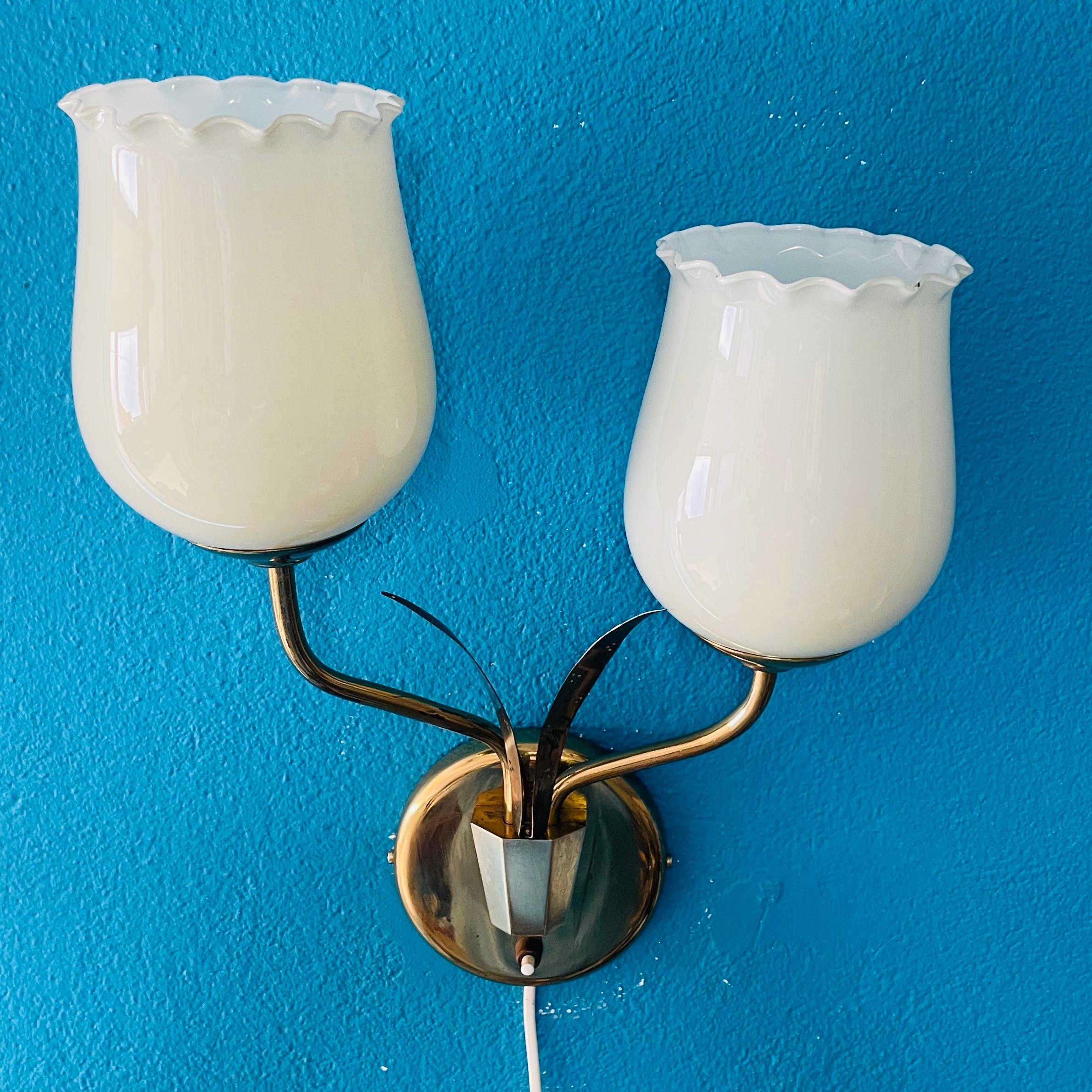 Mid 20th Century Scandinavian Modern Brass Wall Lamp, Style Of Paavo Tynell For Sale 8