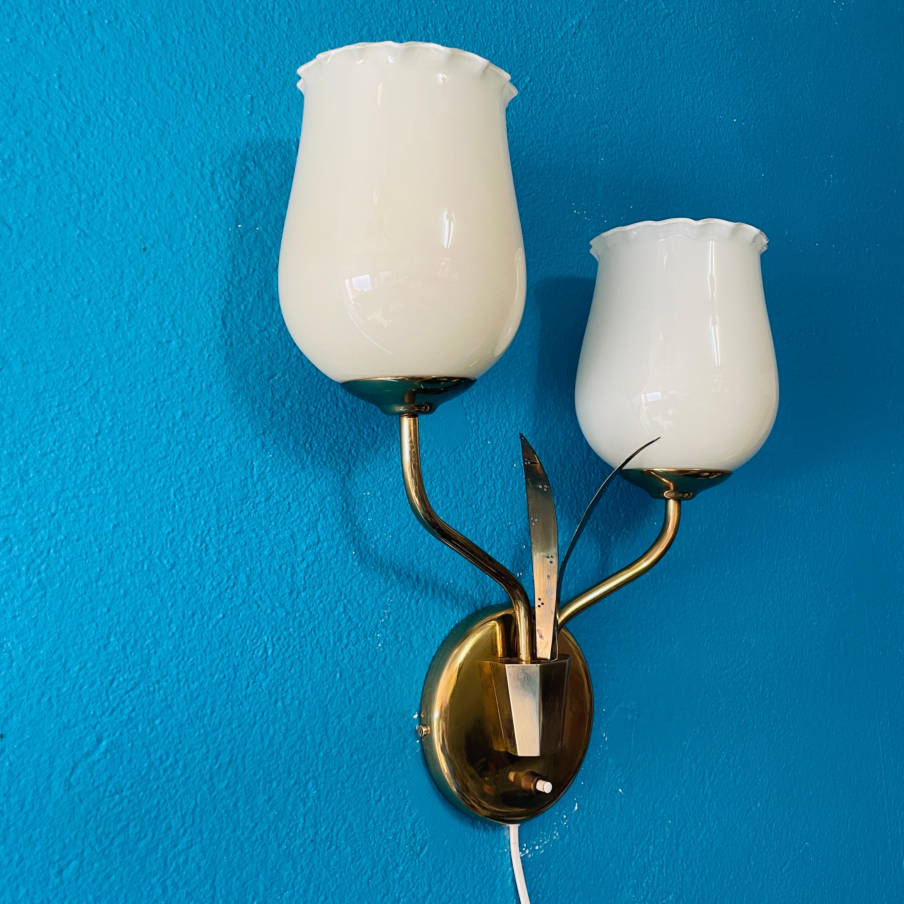 Finnish Mid 20th Century Scandinavian Modern Brass Wall Lamp, Style Of Paavo Tynell For Sale