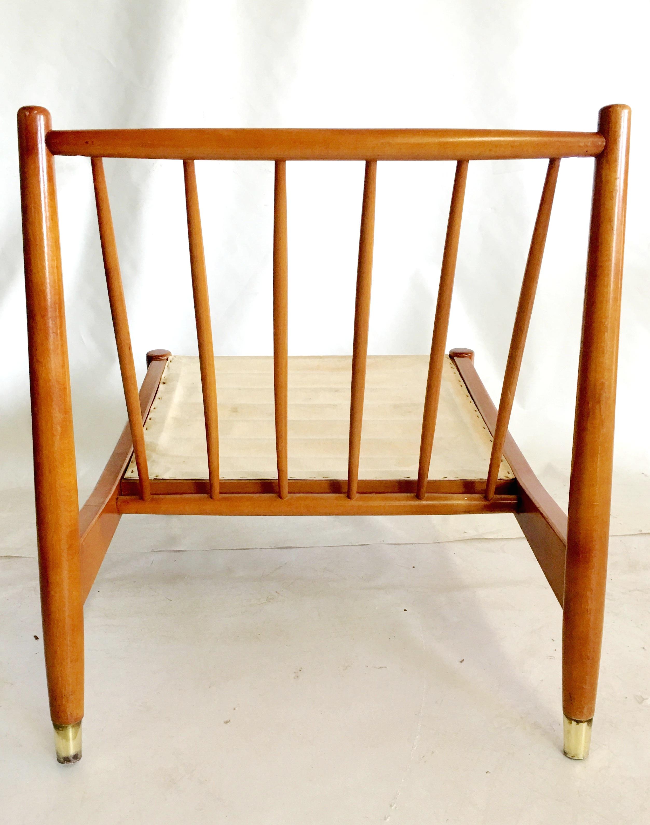 Mid 20th-Century Scandinavian Modern Pair Of Beech Wood Slipper Chairs For Sale 2