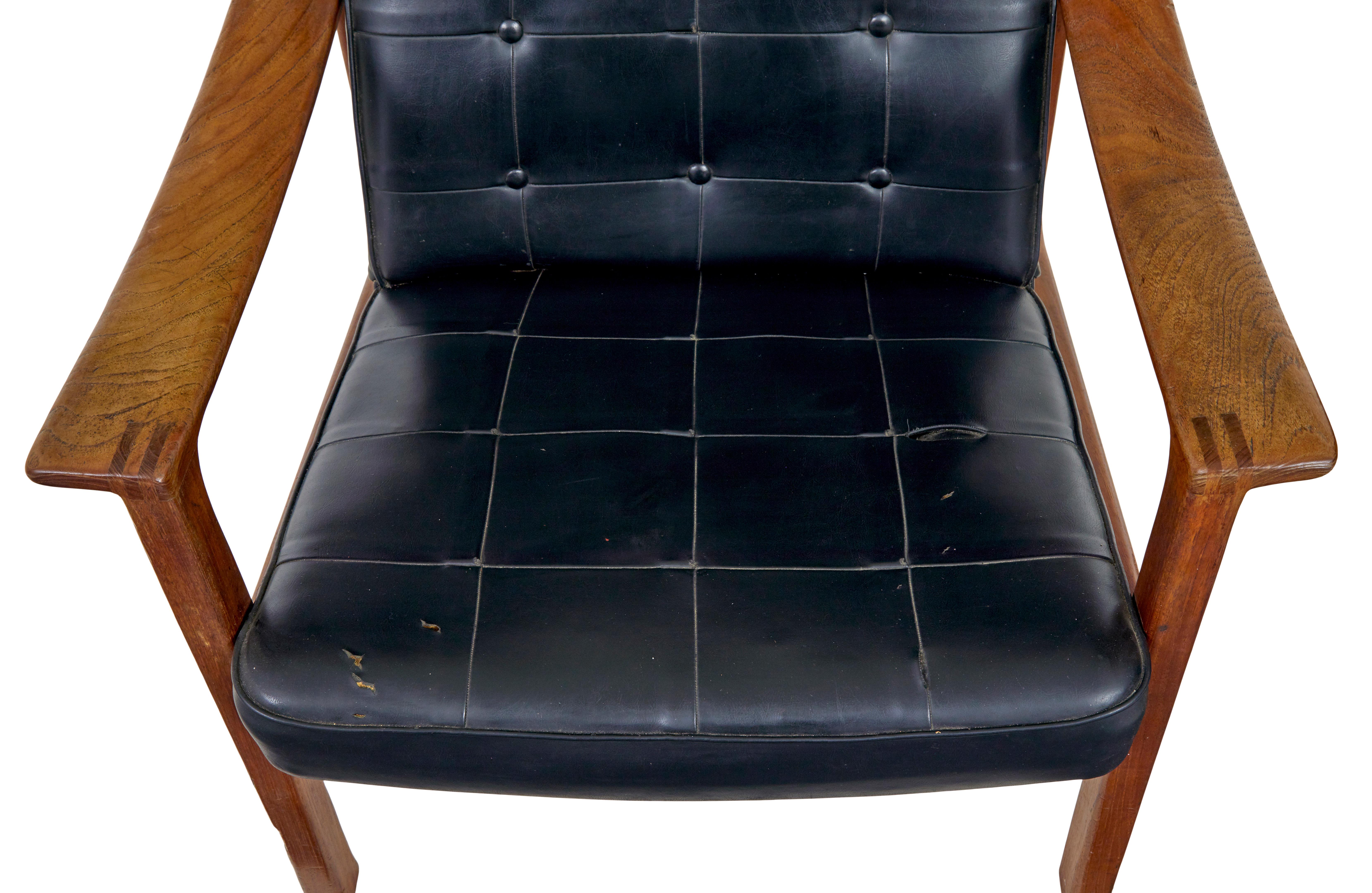 20th Century Mid 20th century Scandinavian modern teak reclining leather armchair For Sale