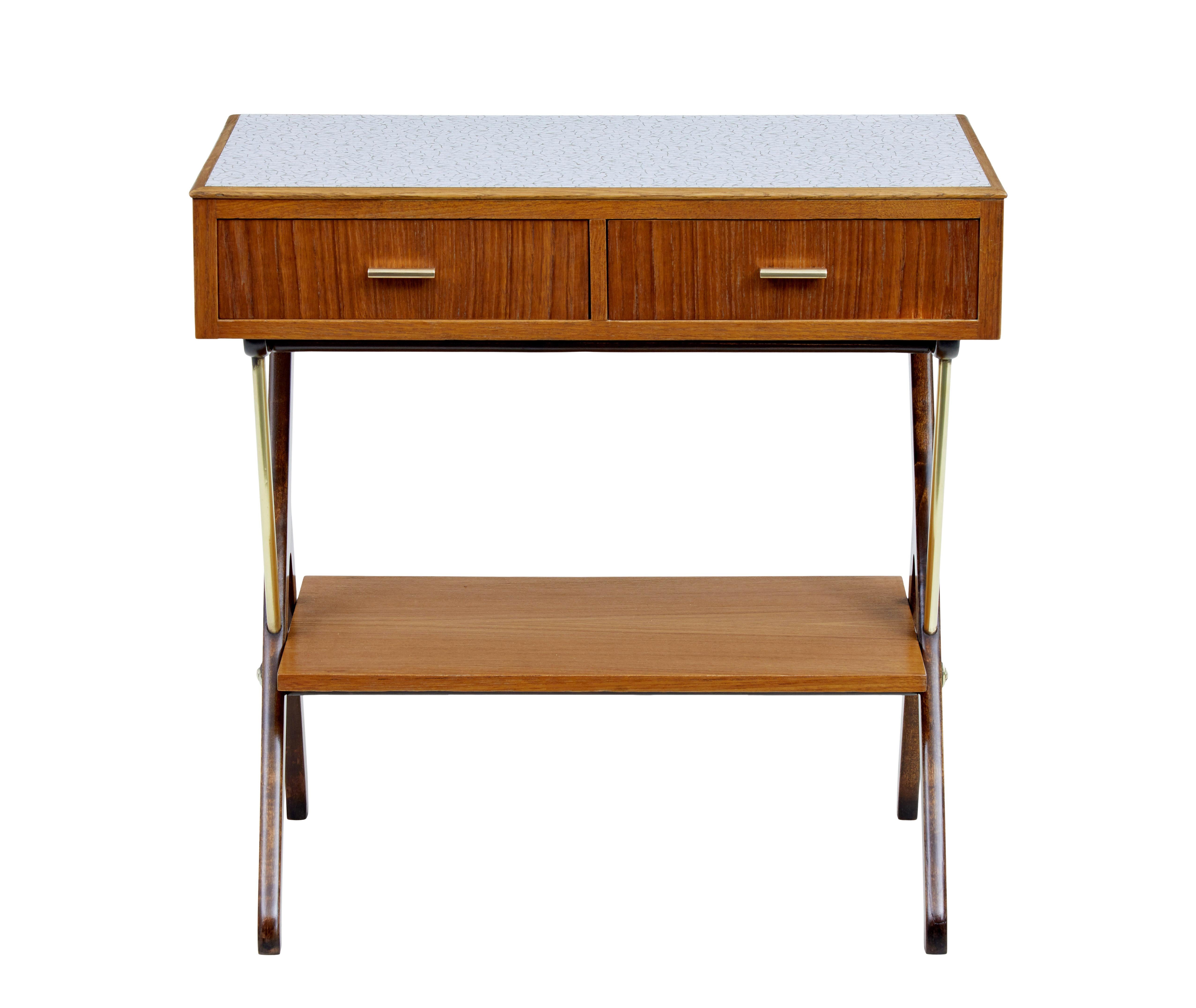 Hand-Crafted Mid 20th century Scandinavian modern teak side table For Sale