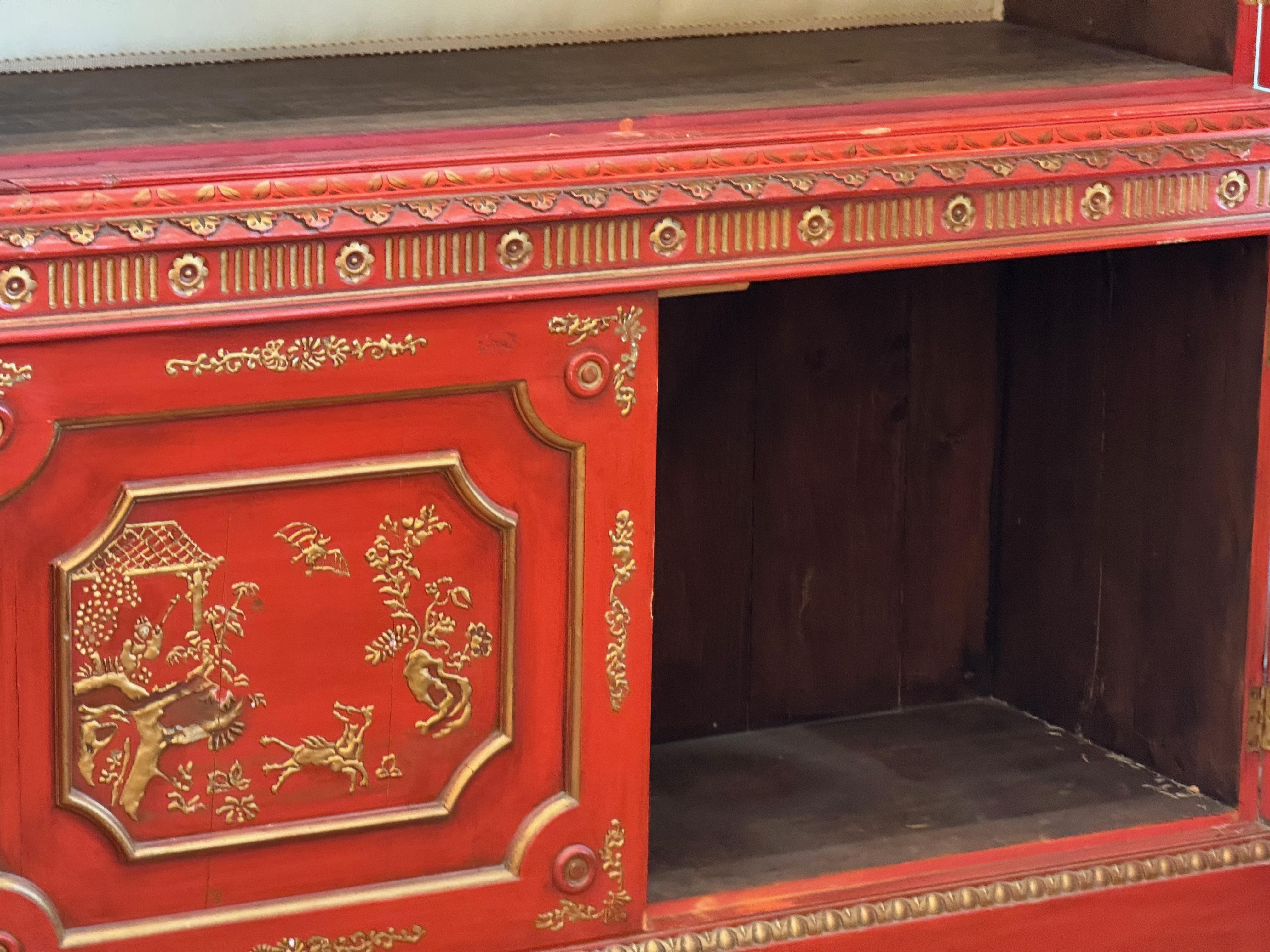 Armoires-bibliothèques Chinoiserie Ecarlate du milieu du 20ème siècle en vente 6