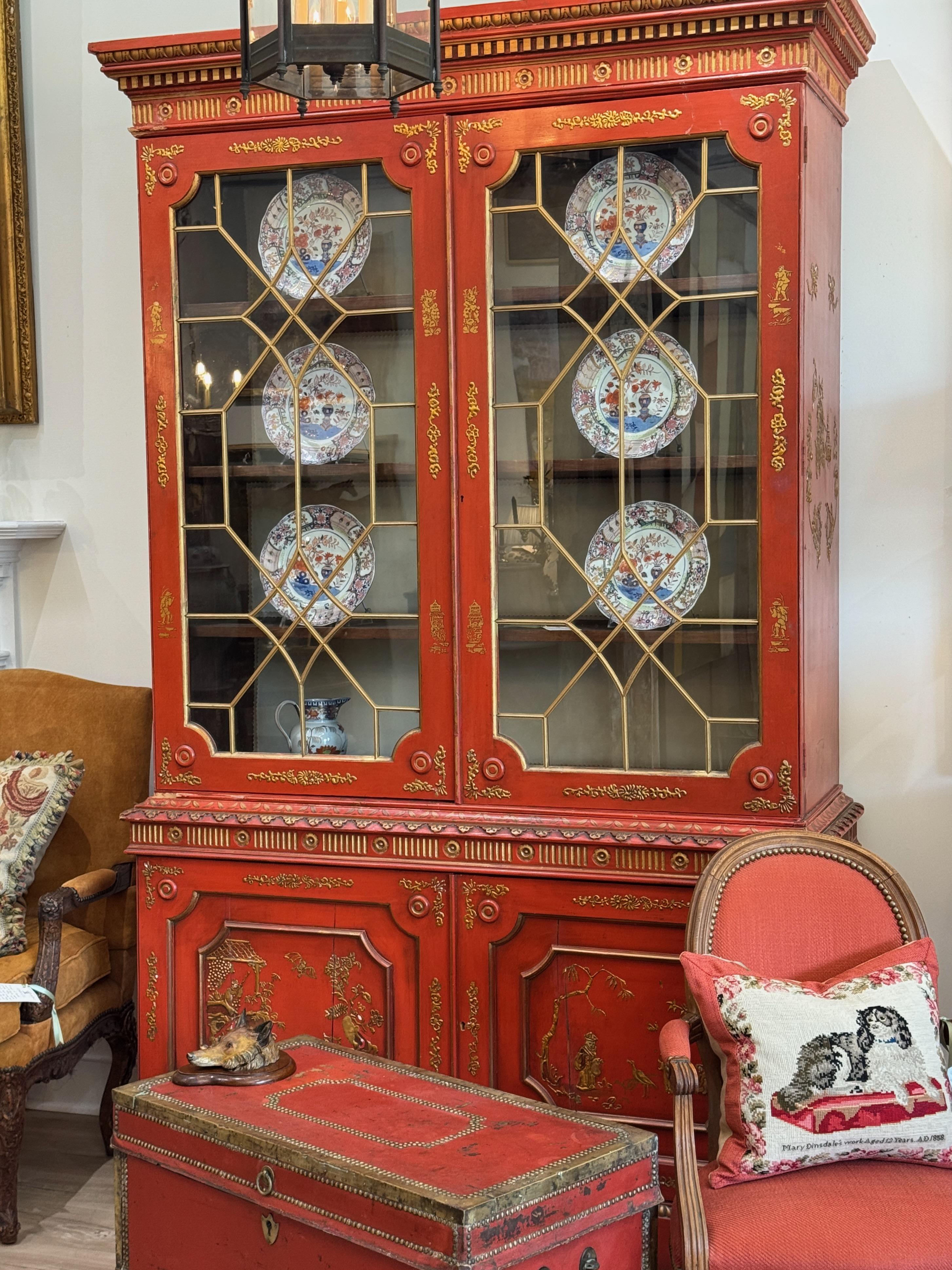 Armoires-bibliothèques Chinoiserie Ecarlate du milieu du 20ème siècle en vente 11