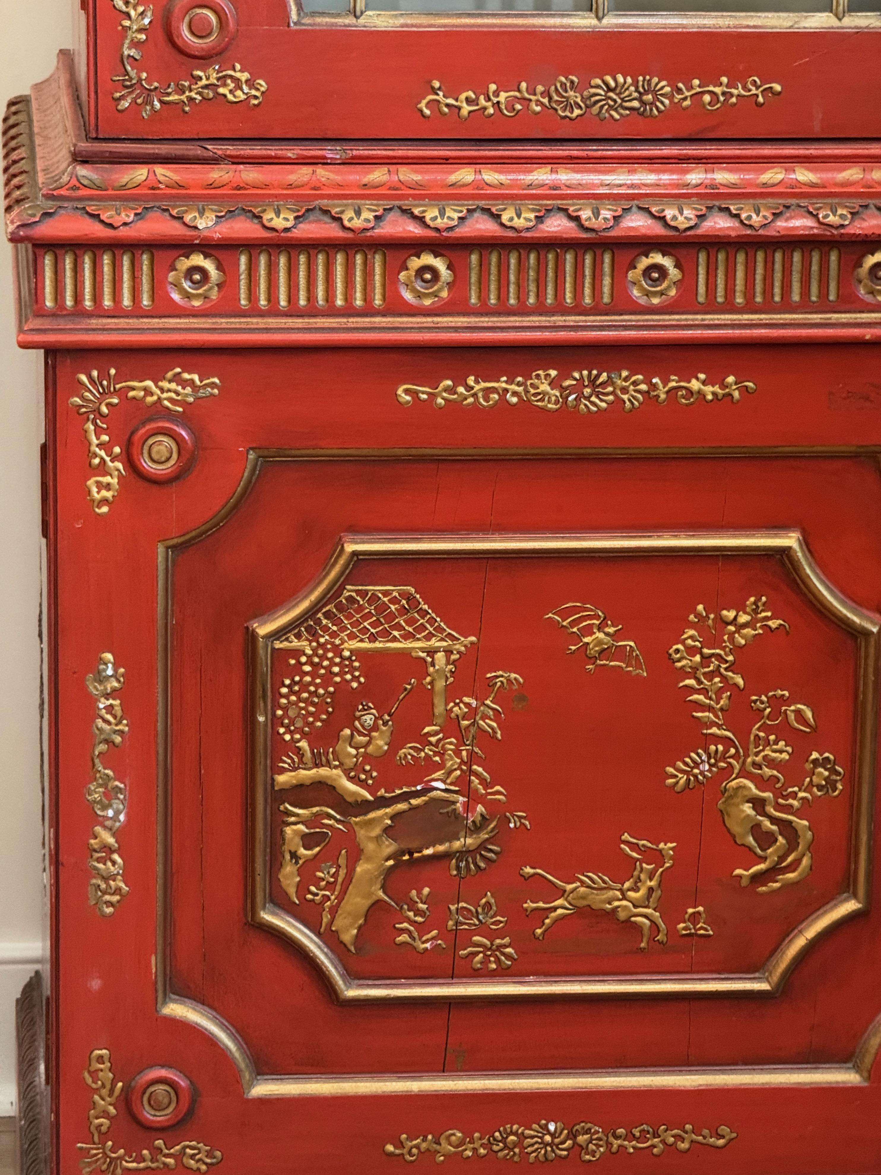 Armoires-bibliothèques Chinoiserie Ecarlate du milieu du 20ème siècle en vente 3