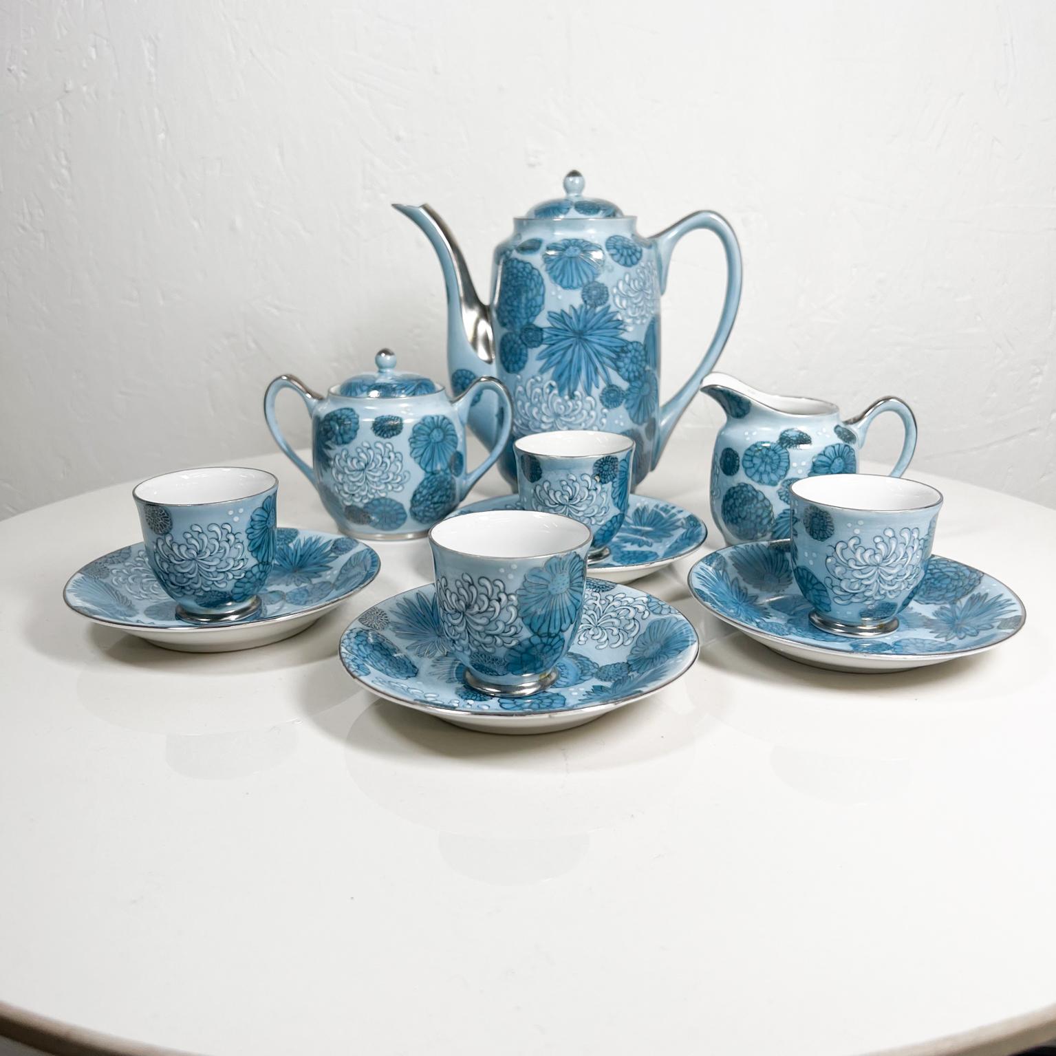 Mid-Century Modern Mid 20th Century Sculptural Blue Tea Set Service for Four Japan For Sale