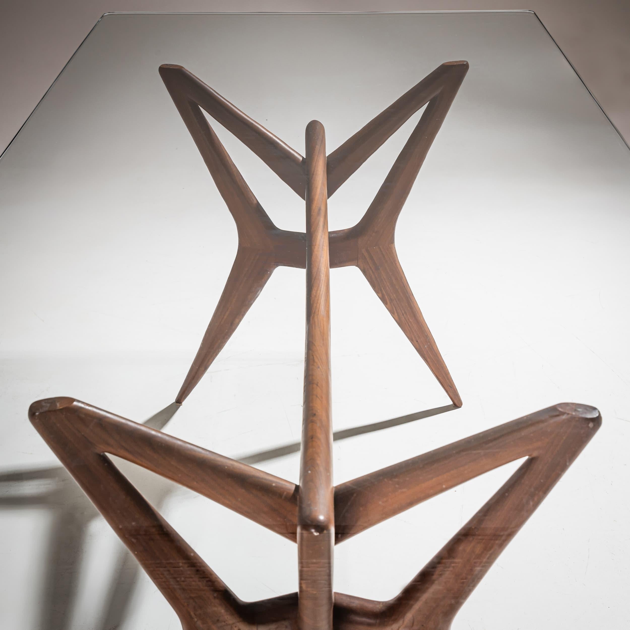 Mid-20th Century Sculptural Dining Table, Italy For Sale 1