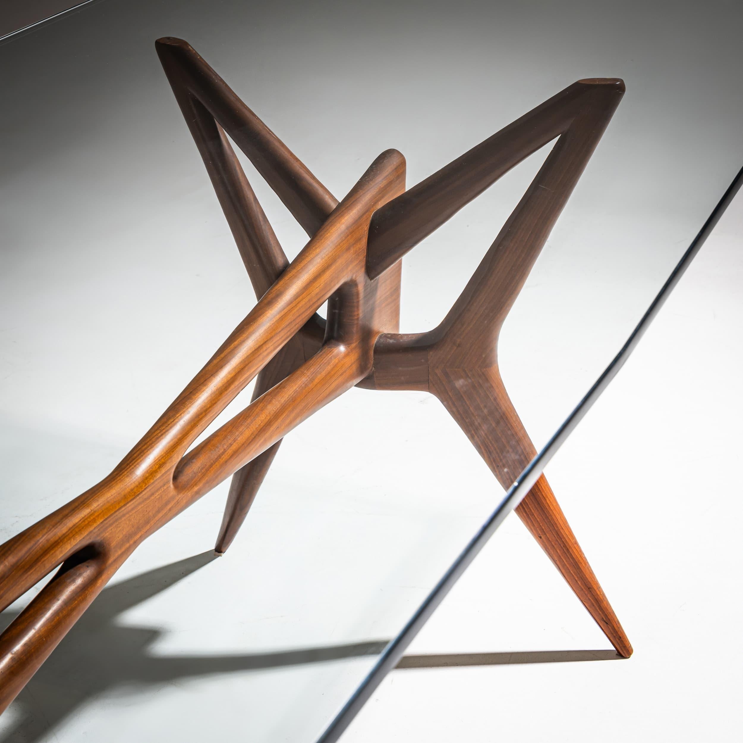 Mid-20th Century Sculptural Dining Table, Italy For Sale 2