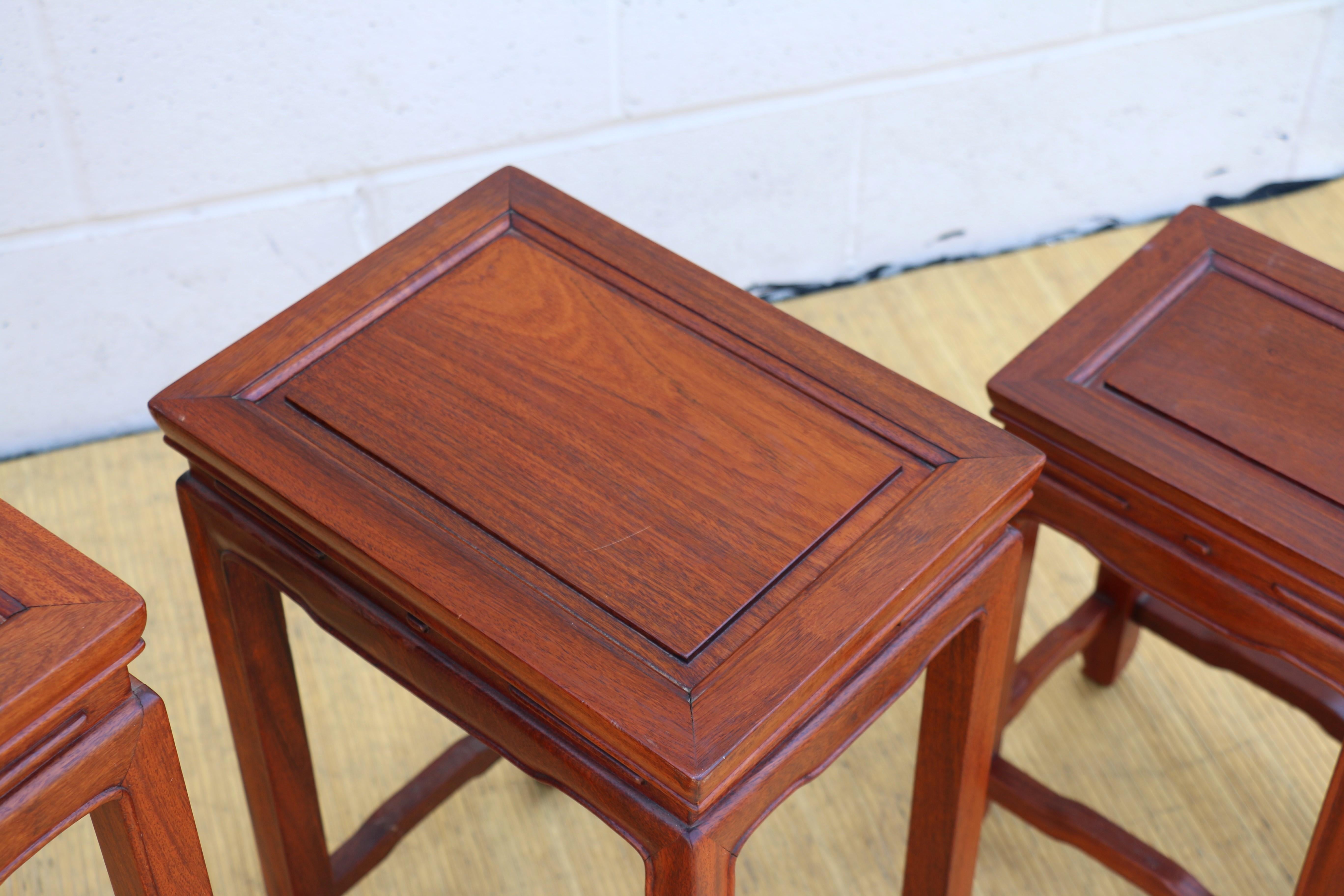 Mid 20th Century Set of Four Chinese Hong-Mu Nest of Tables for George Zee & CO. For Sale 3