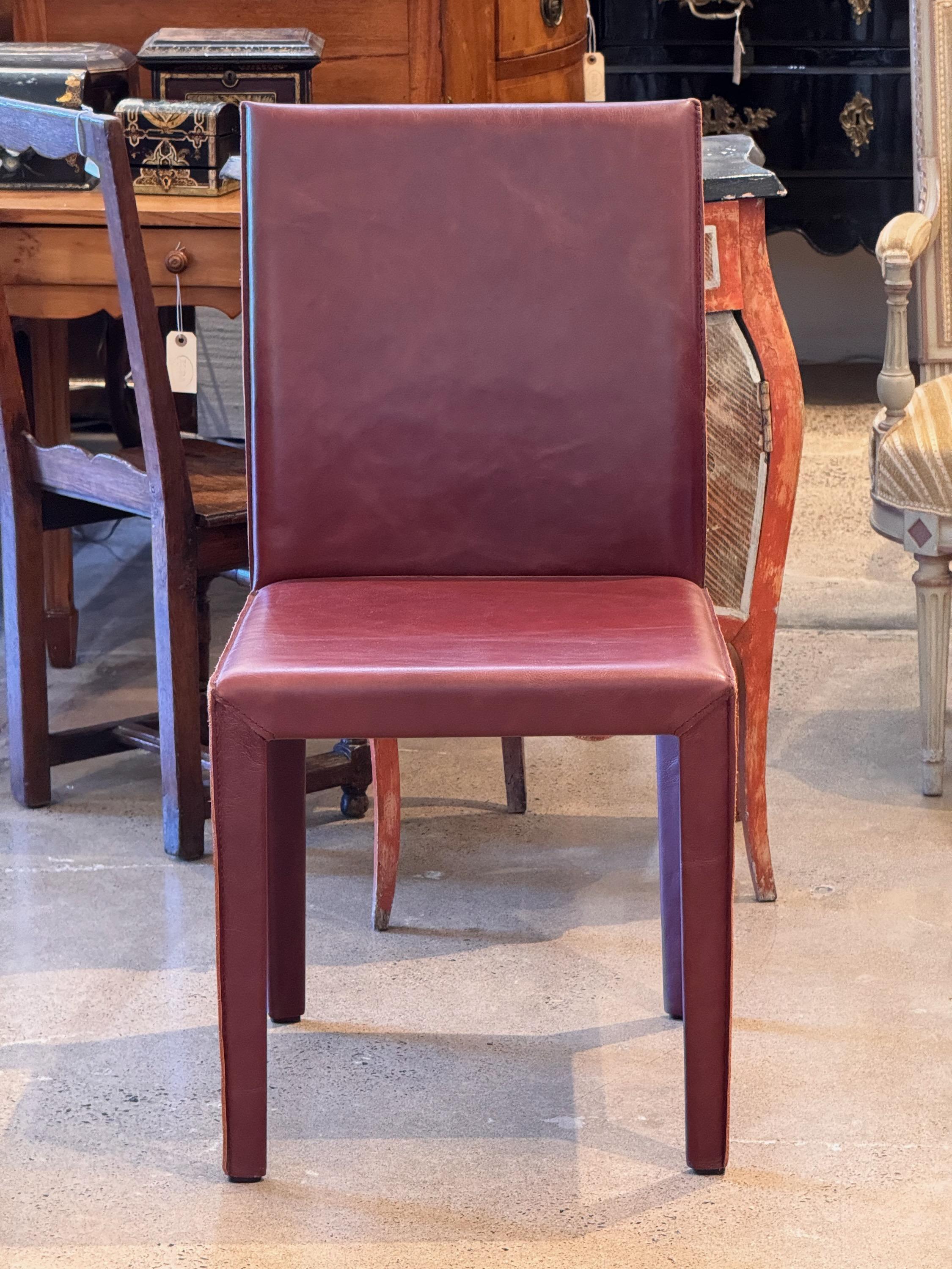 Satz von vier Stühlen im Mario Bellini-Stil aus der Mitte des 20. Jahrhunderts im Zustand „Gut“ im Angebot in Charlottesville, VA