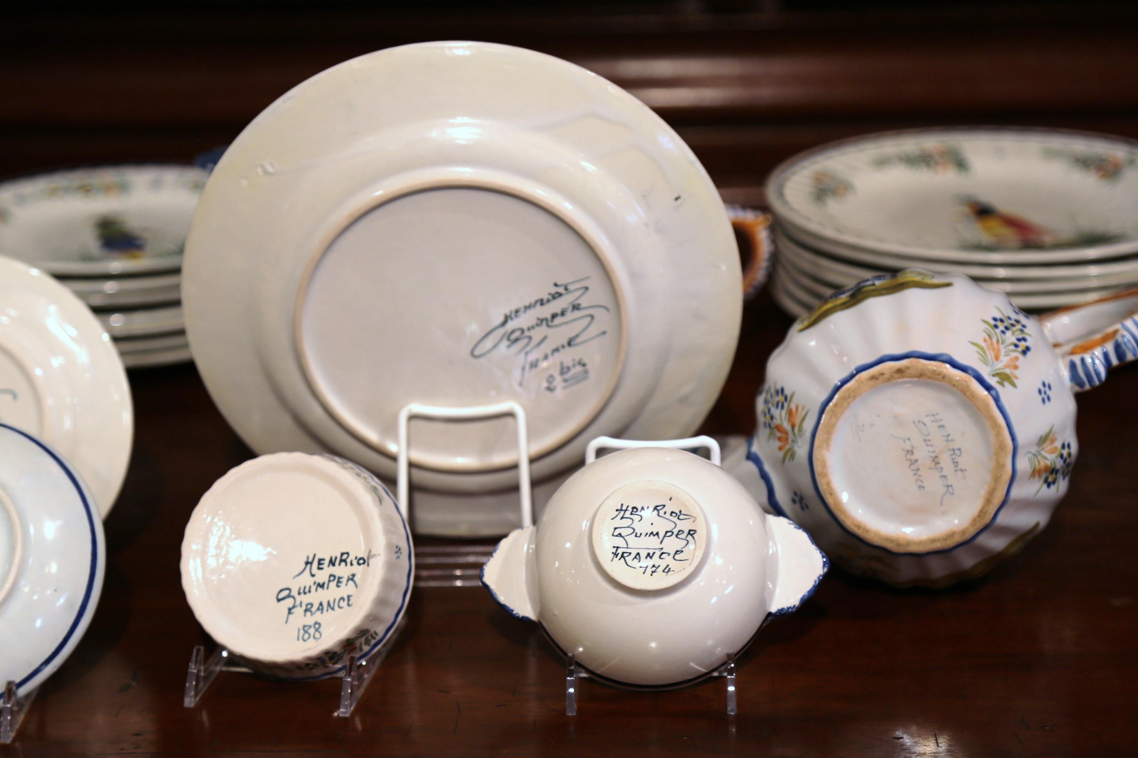 Mid-20th Century Set of Hand-Painted Henriot Quimper Dishes 6