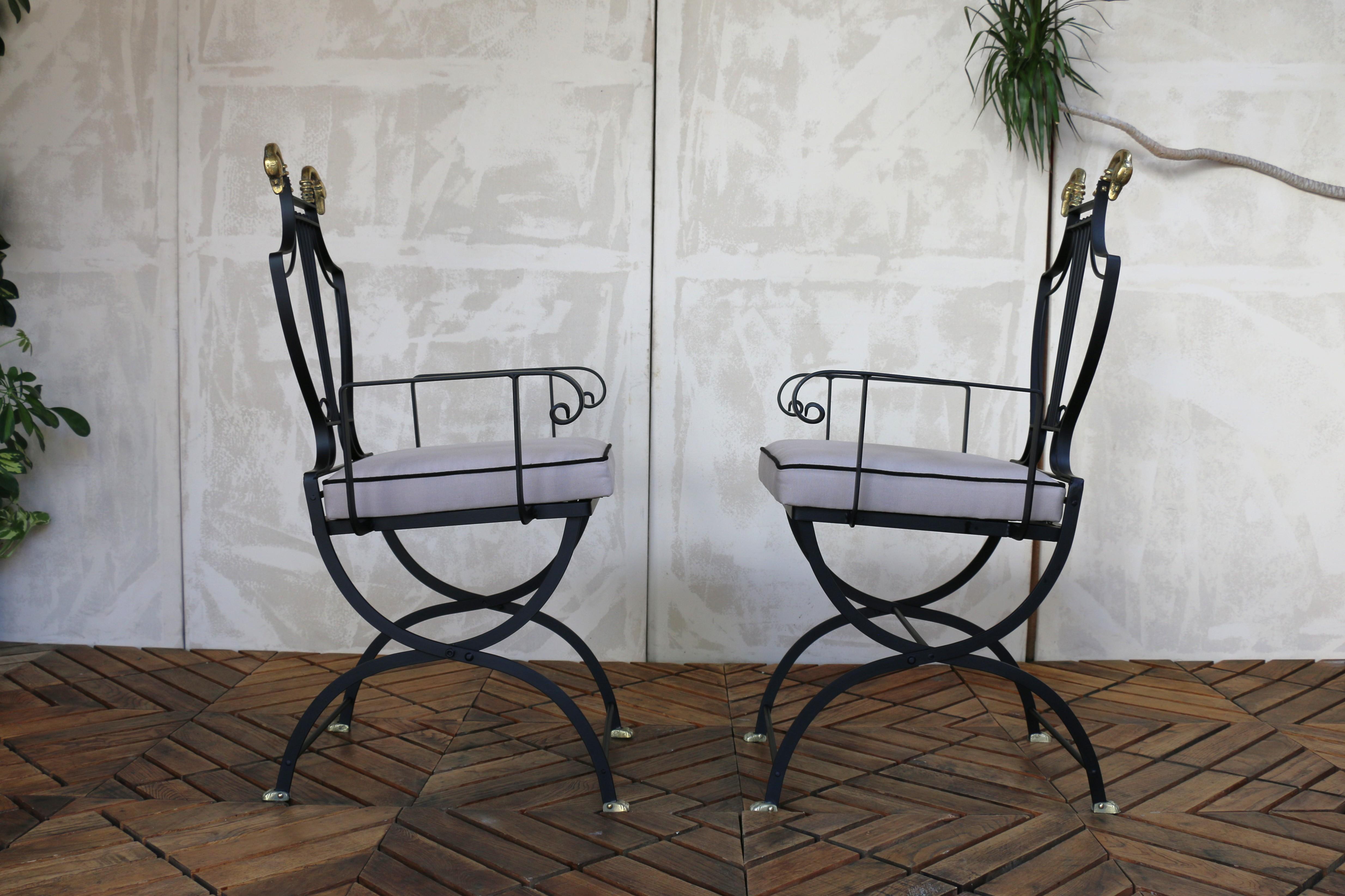 Juego de seis sillas de comedor para patio de mediados del siglo XX, de Maison Jansen en venta 9