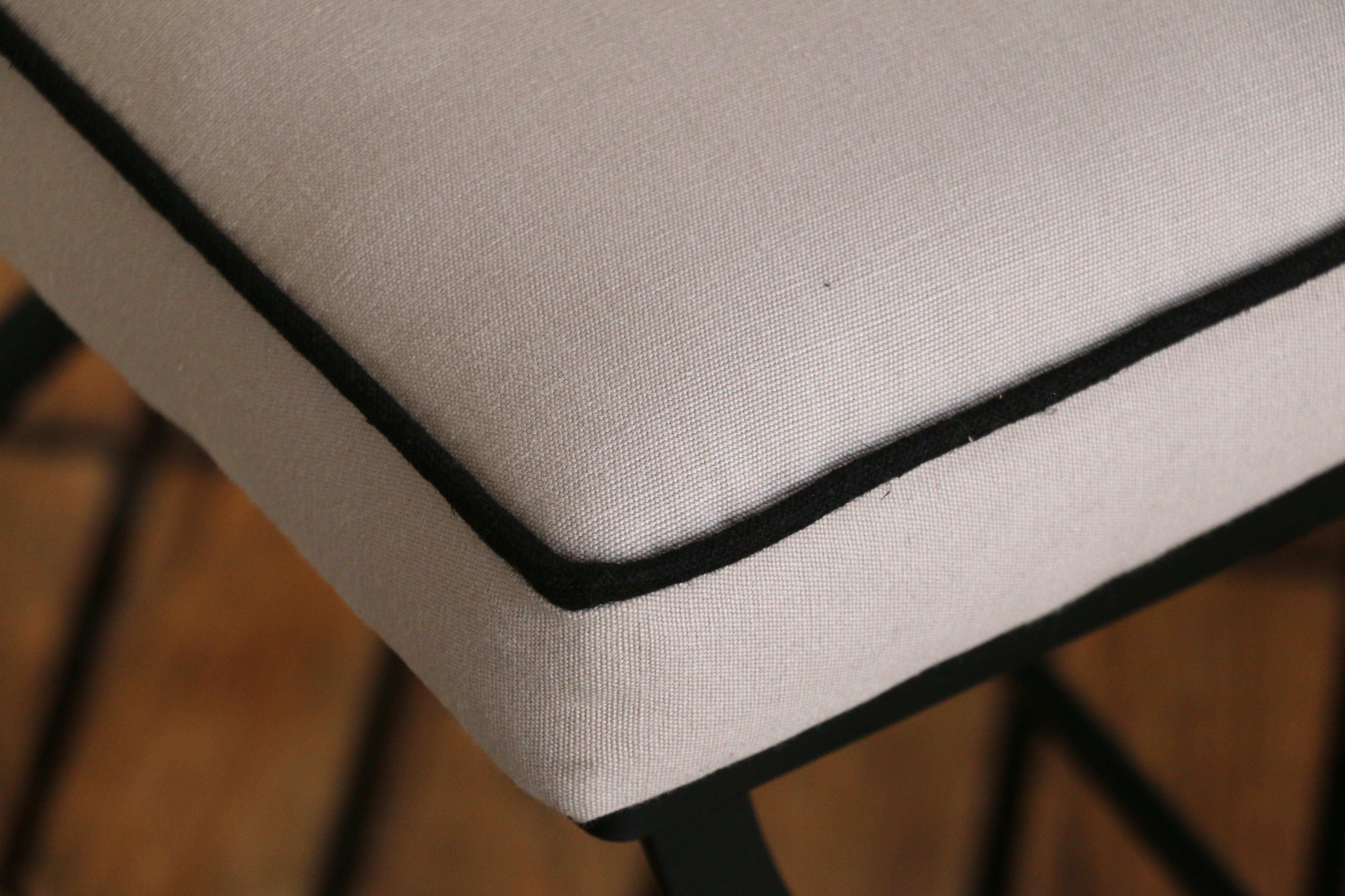 Juego de seis sillas de comedor para patio de mediados del siglo XX, de Maison Jansen en venta 13