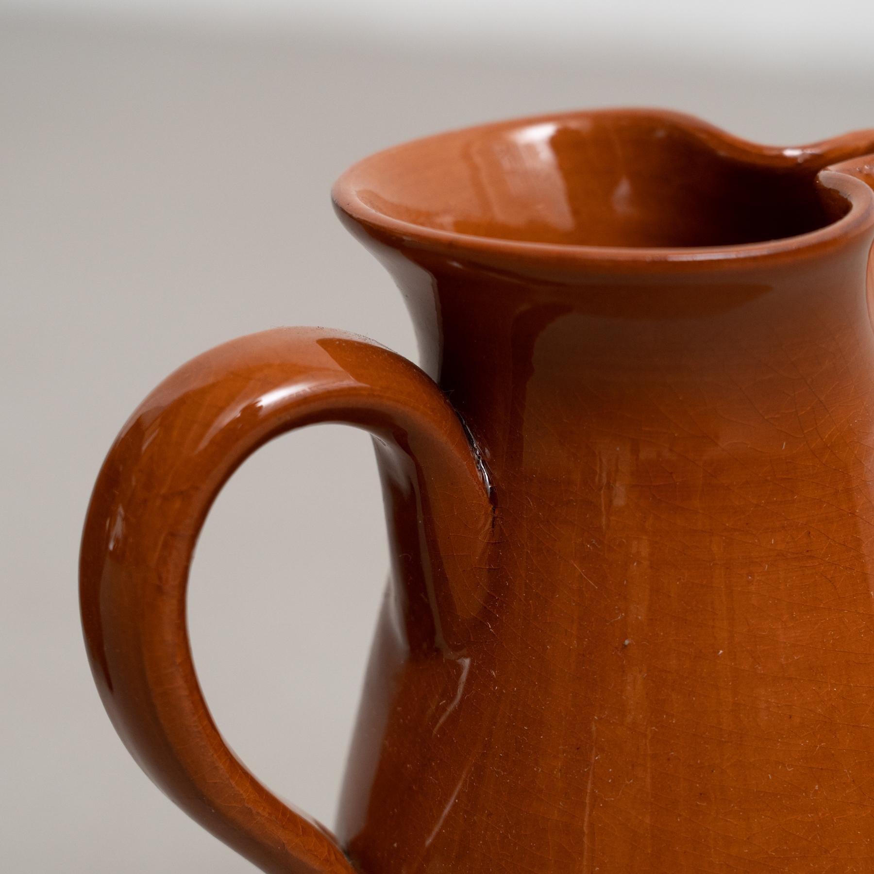 Ensemble de trois vases traditionnels en céramique espagnole du milieu du 20e siècle en vente 3