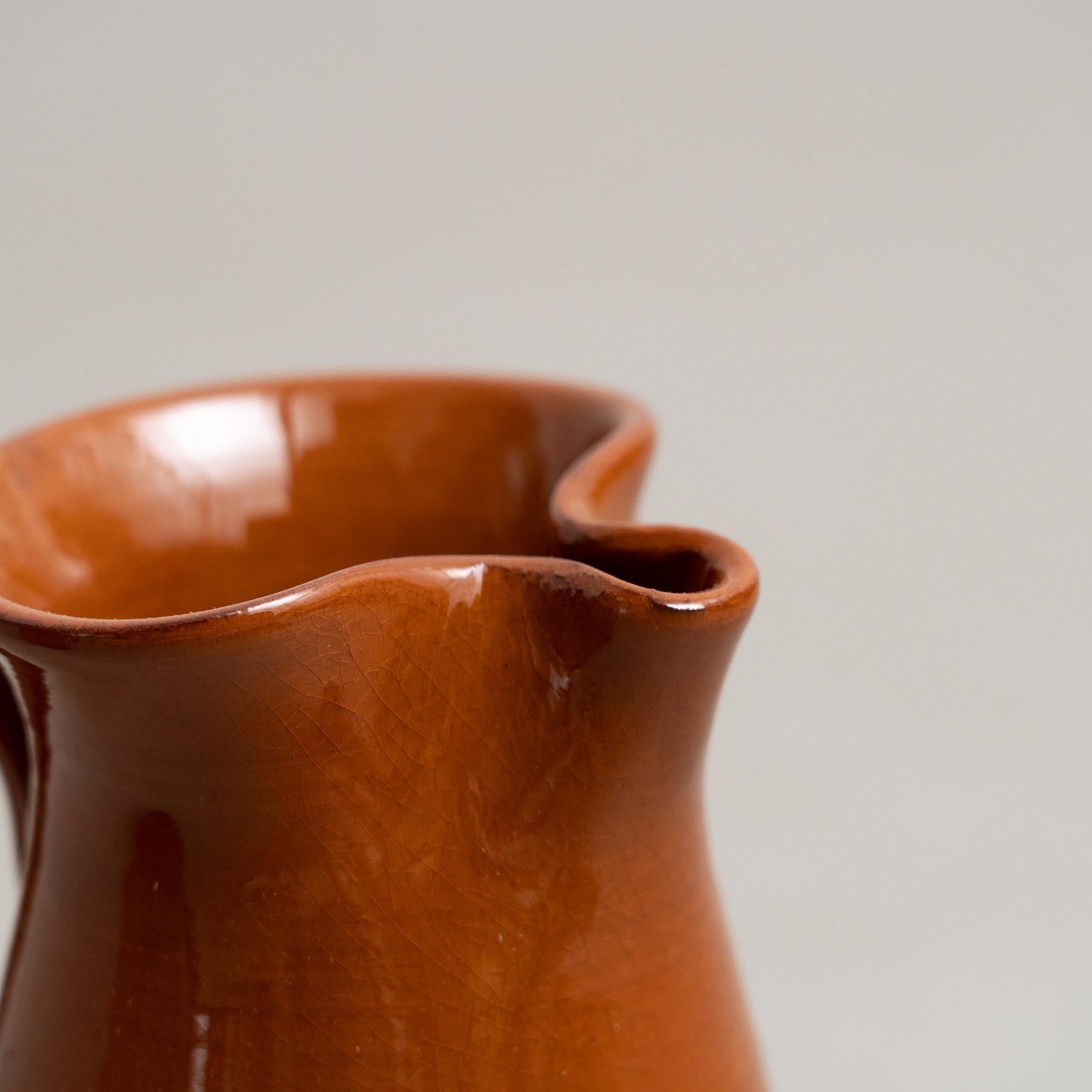 Mid 20th Century Set of Three Traditional Spanish Ceramic Vases For Sale 3