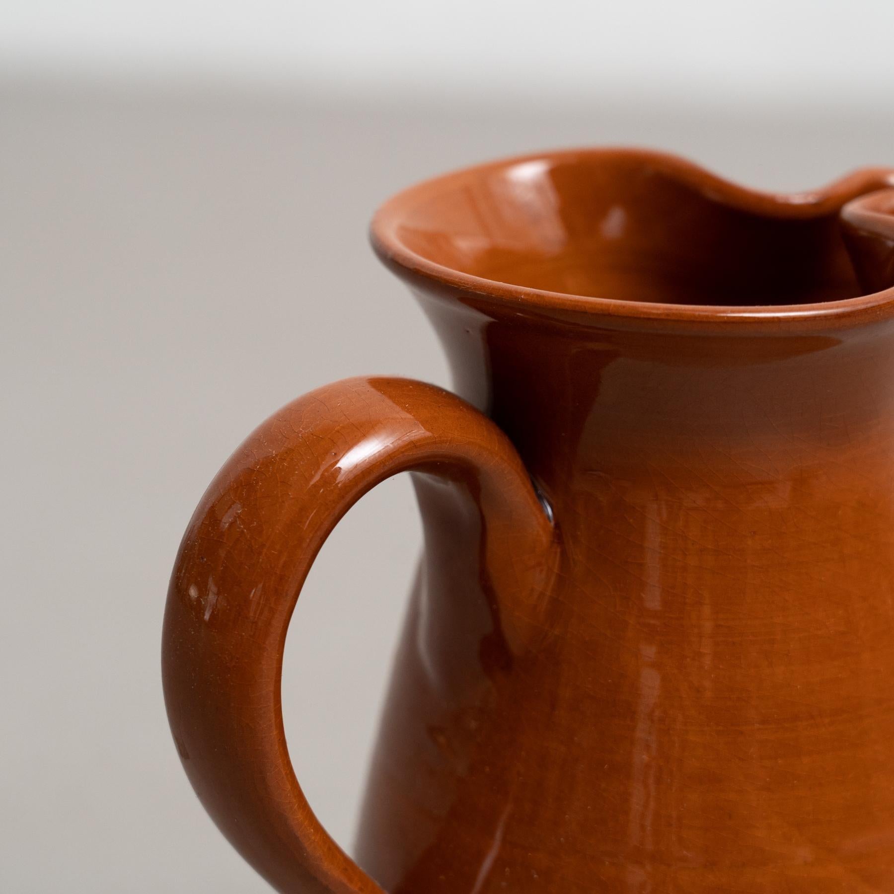 Ensemble de deux vases traditionnels en céramique espagnole du milieu du 20e siècle en vente 4