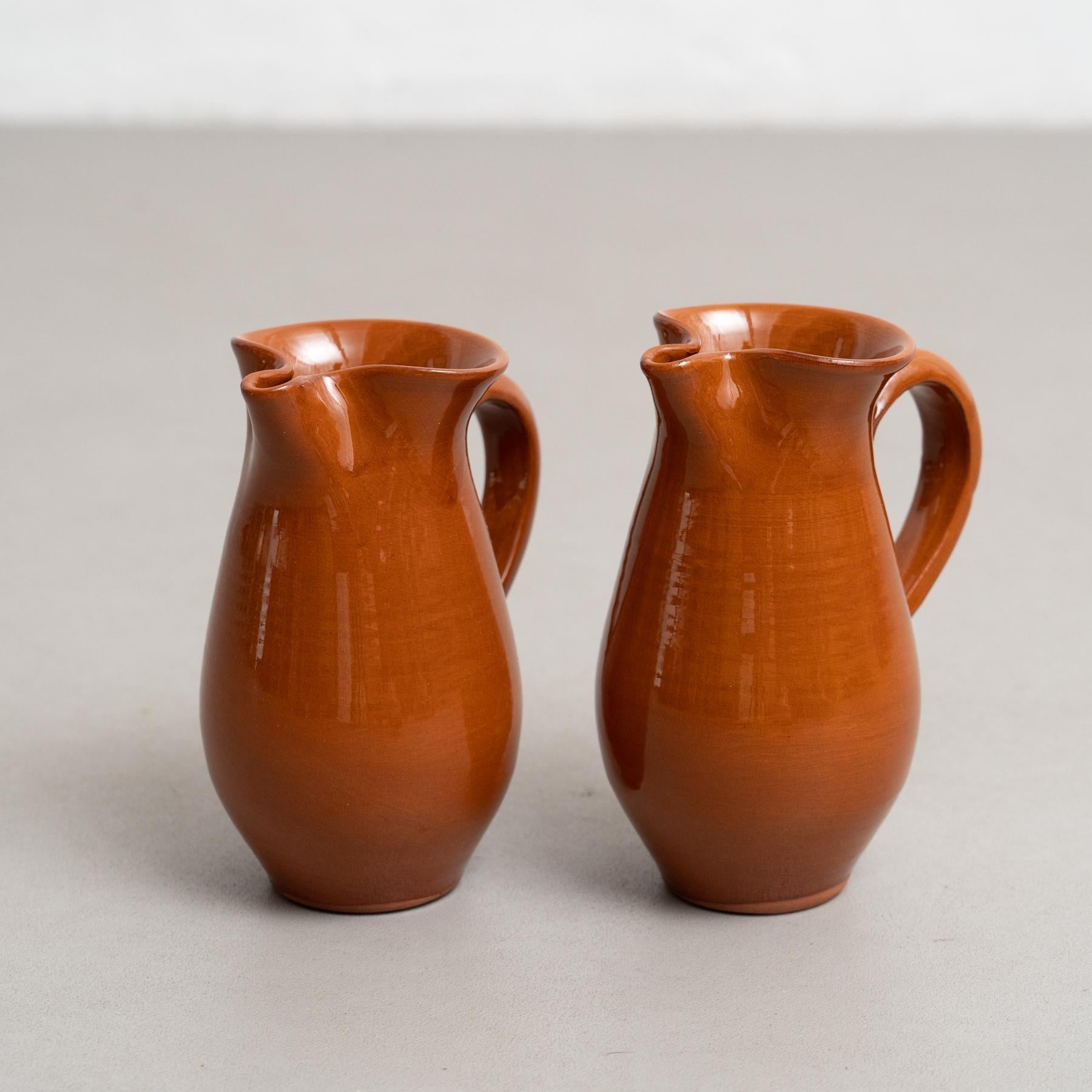 Mid 20th Century Set of Two Traditional Spanish Ceramic Vases For Sale 12
