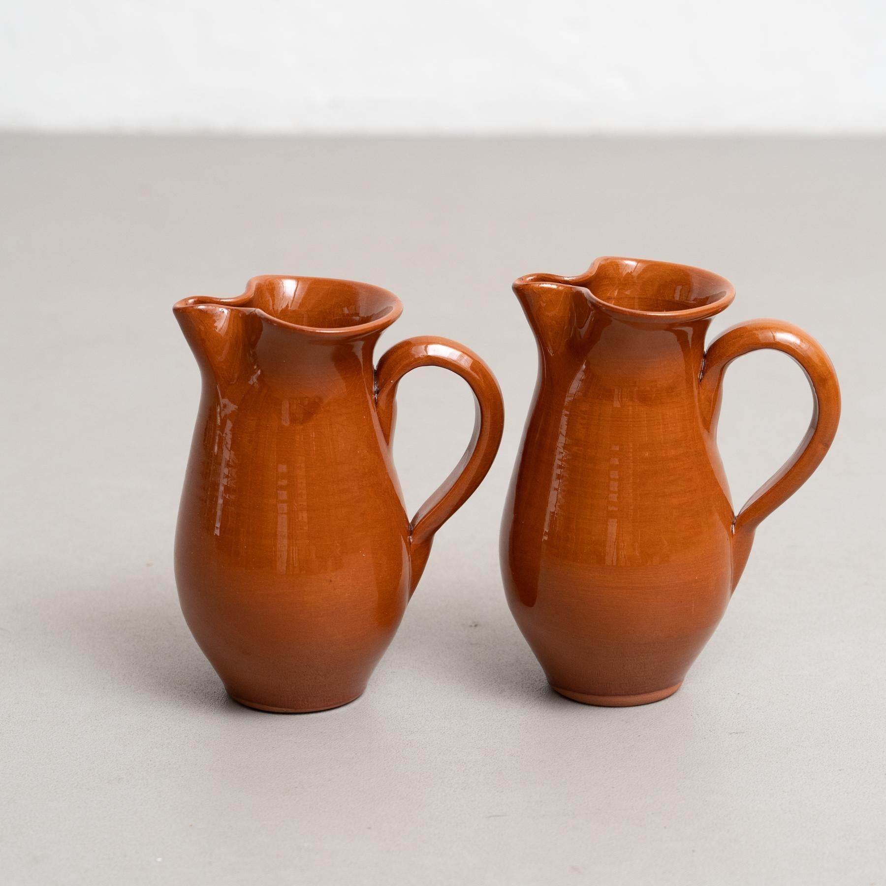 Mid 20th Century Set of Two Traditional Spanish Ceramic Vases For Sale 13