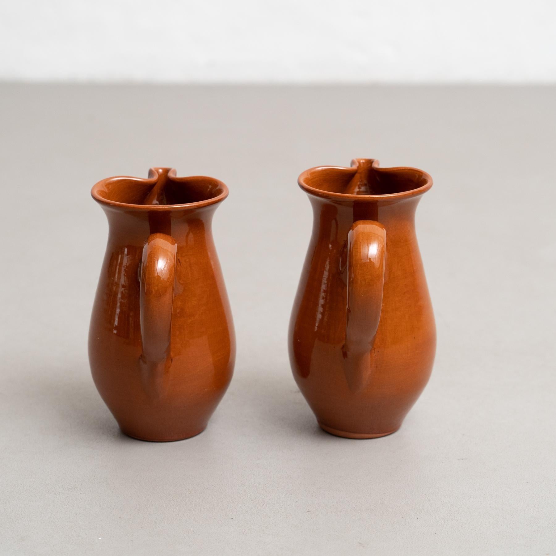 Mid 20th Century Set of Two Traditional Spanish Ceramic Vases For Sale 15