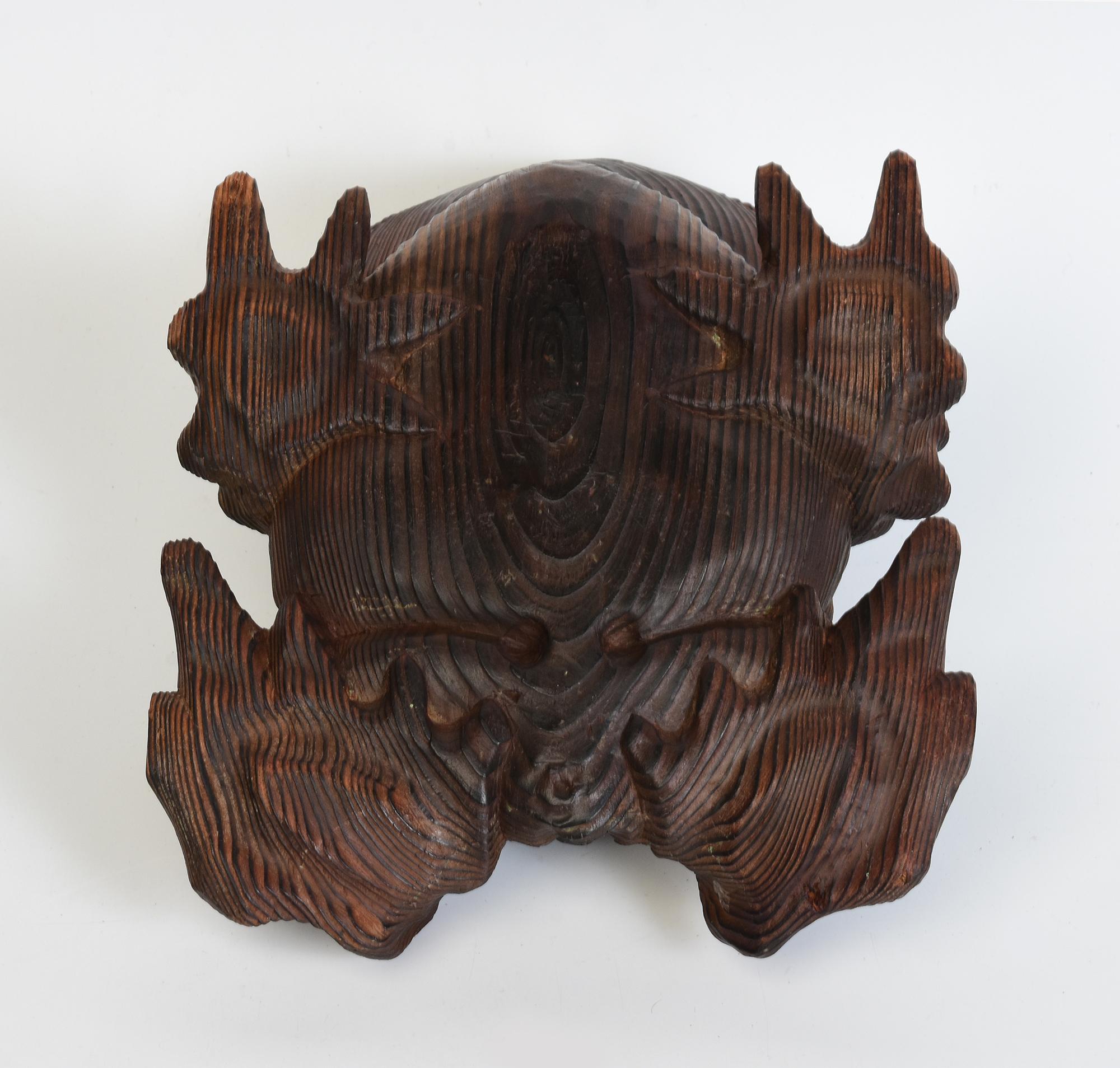 Mid-20th Century, Showa, Japanese Keyaki Wood Frog / Toad For Sale 10