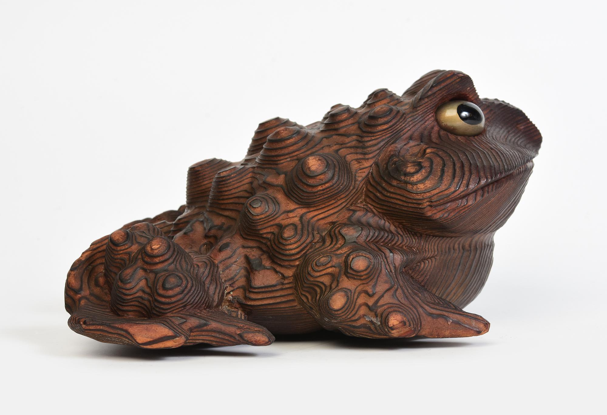 Mid-20th Century, Showa, Japanese Keyaki Wood Frog / Toad For Sale 2
