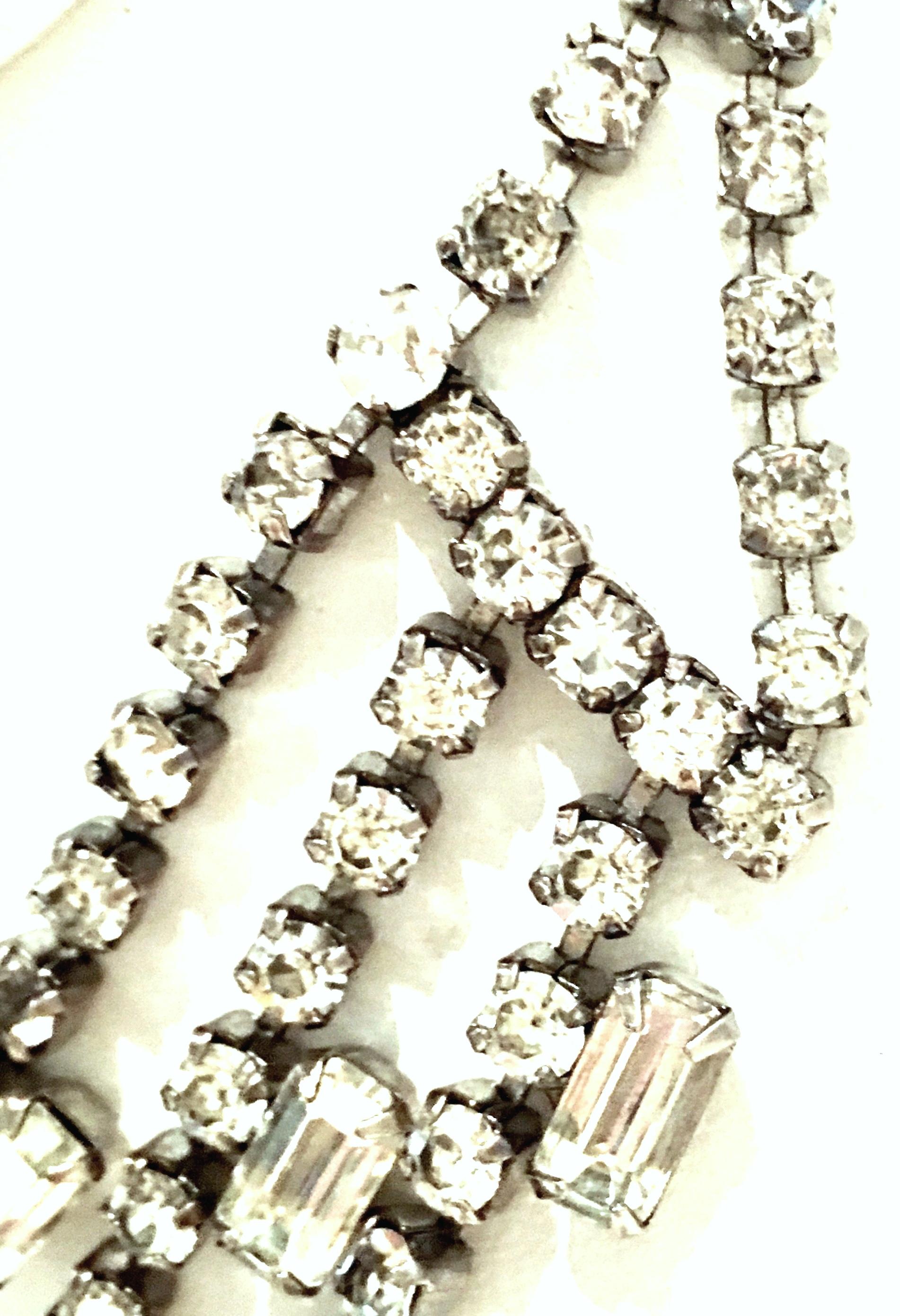 Mid-20th Century Silver & Austrian Crystal Triple Strand Choker Style Necklace im Angebot 4