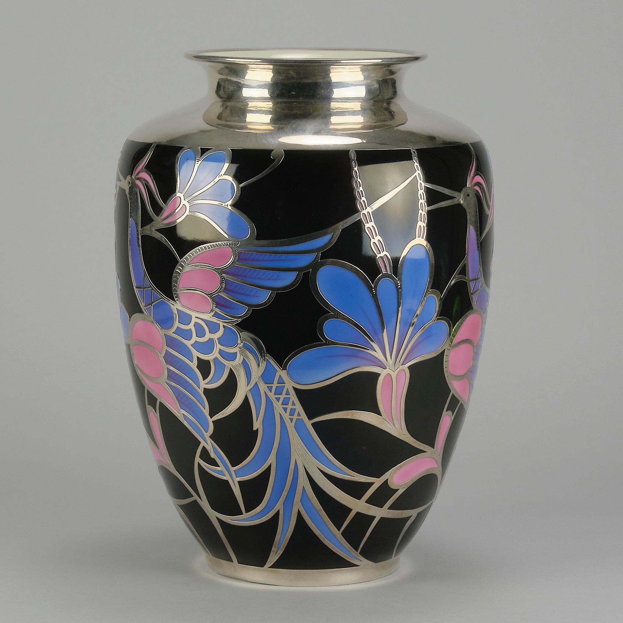 Émaillé Vase 