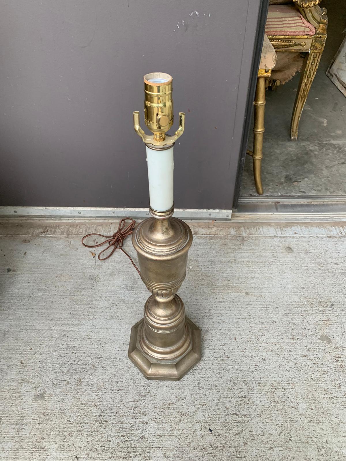 Mid-20th Century Silver Gilt Urn Lamp on Octagonal Custom Base For Sale 8