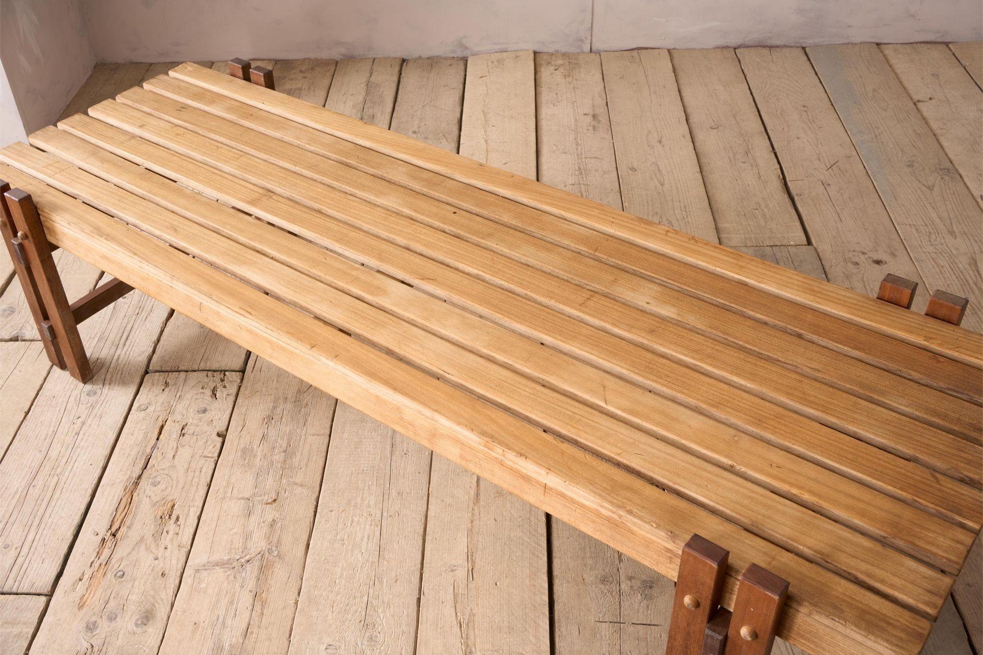 Mid 20th century slatted coffee table For Sale 2