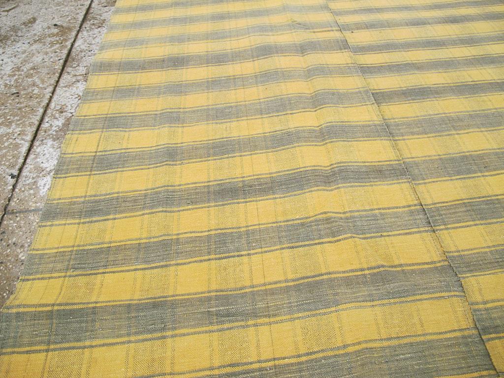 Hand-Woven Mid-20th Century Small Room Size Turkish Flat-Weave Kilim Accent Rug in Yellow For Sale