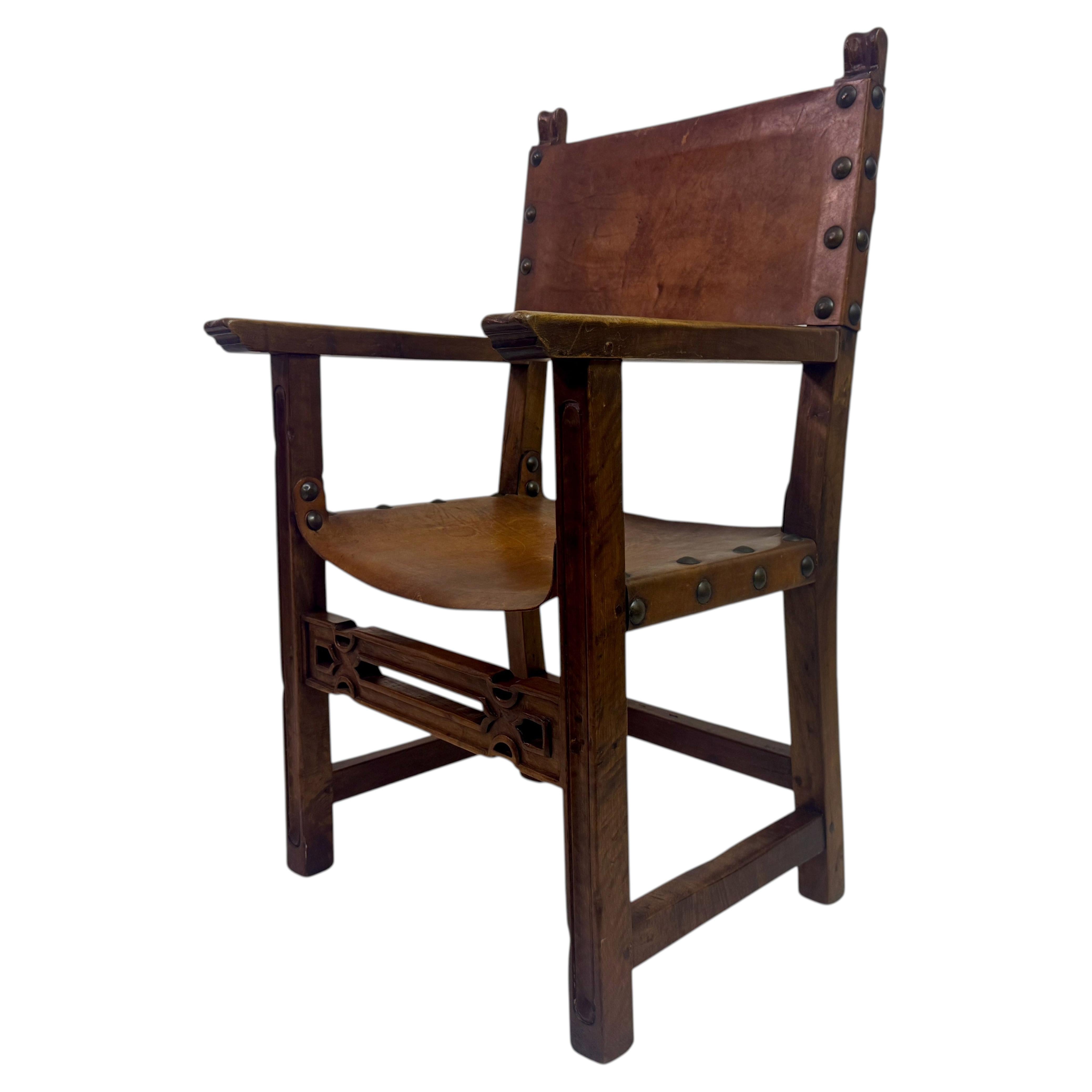 Mid 20th Century Spanish Armchair in Walnut and Leather For Sale