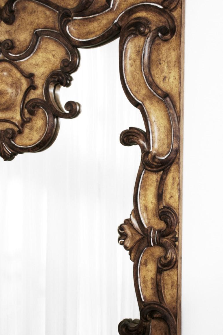 Pair of Mid-20th Century Spanish Baroque Style Mirror and Console In Good Condition In Los Angeles, CA