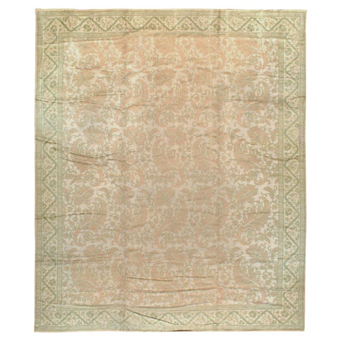 Alfombra tamaño habitación Cuenca española de mediados del siglo XX