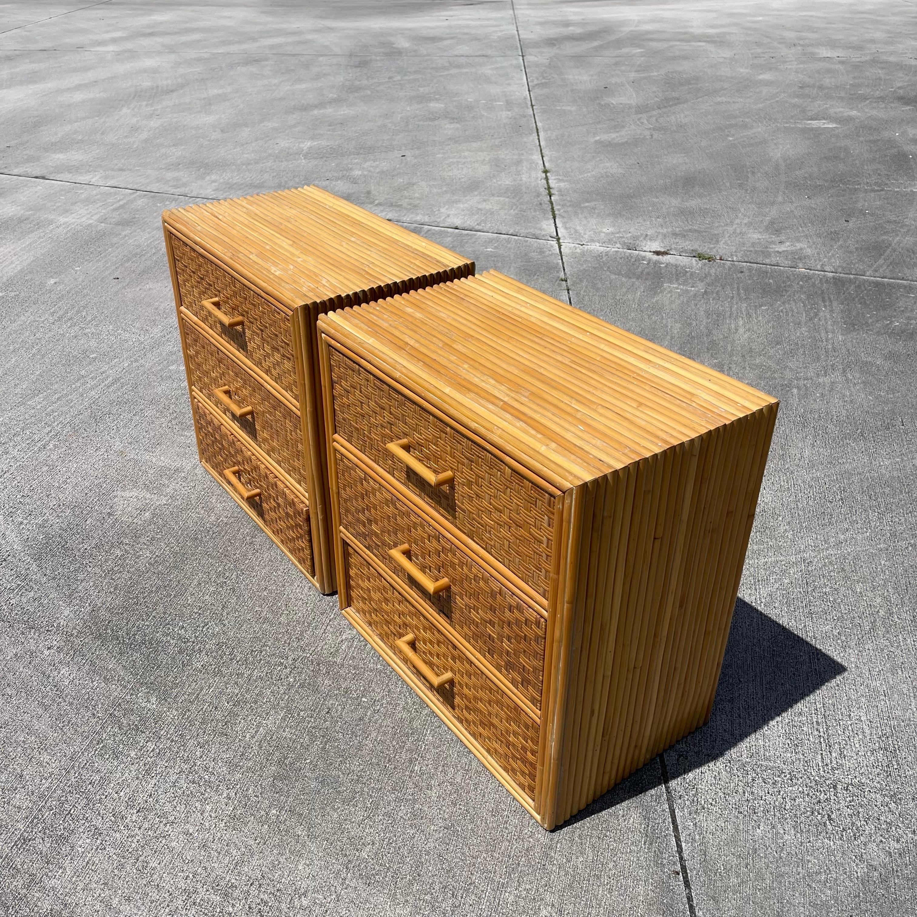 Mid-20th Century Stacked Rattan, Woven Wicker Nightstands or Side Tables, a Pair In Good Condition In Jensen Beach, FL