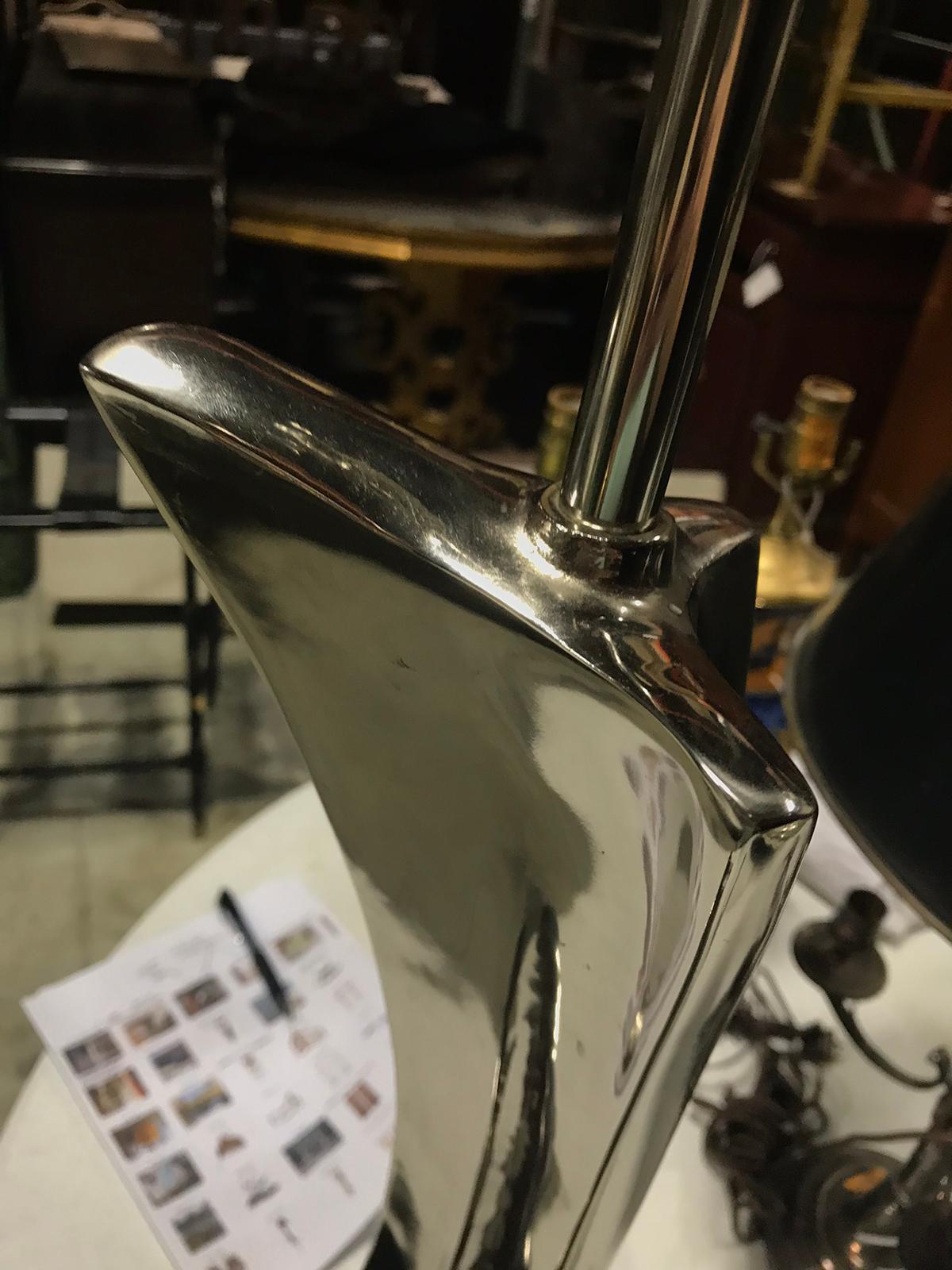 Mid-20th Century Steel Lamp by Laurel Lamp Co. 4