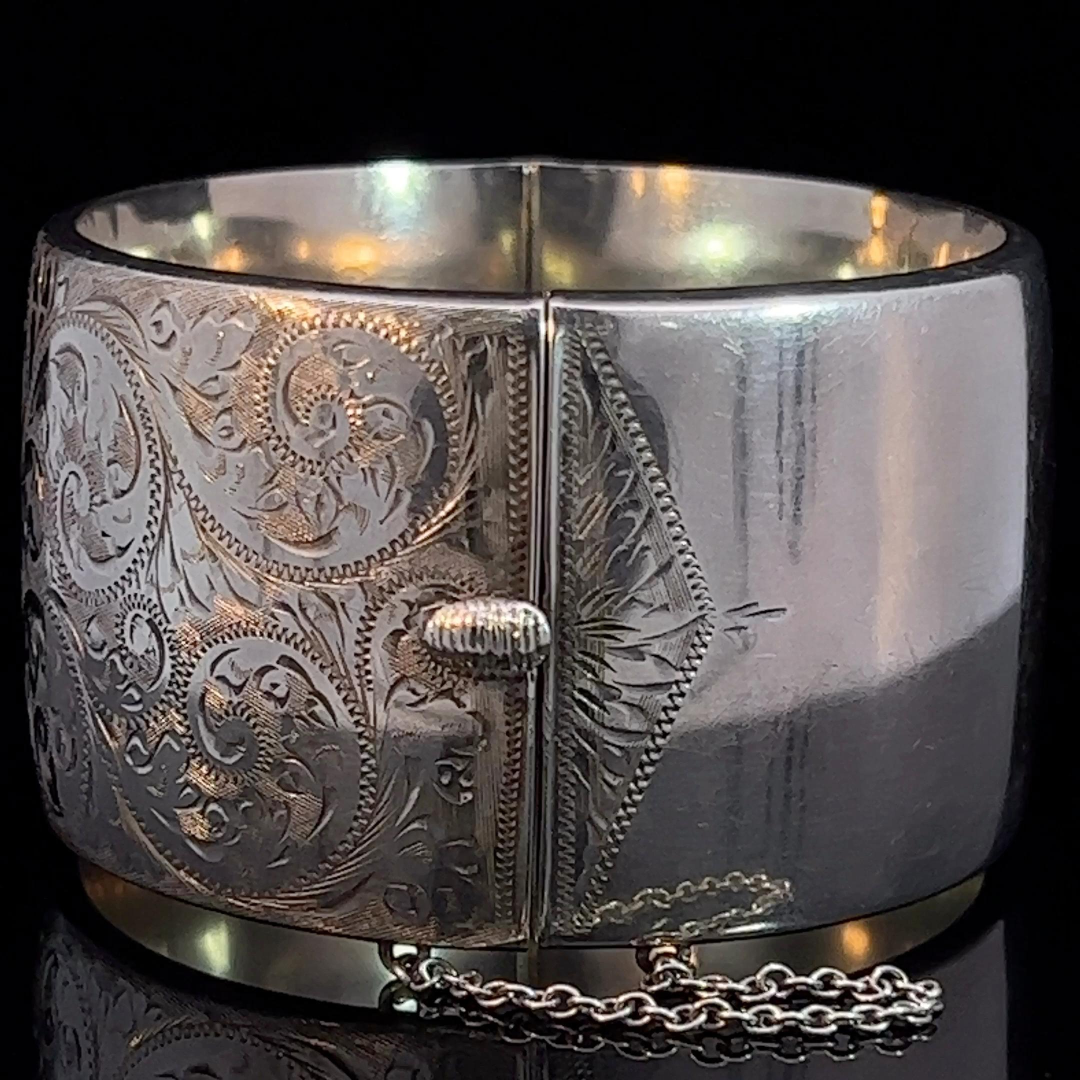 Modern Mid 20th Century Sterling Silver Bangle Circa 1964 For Sale