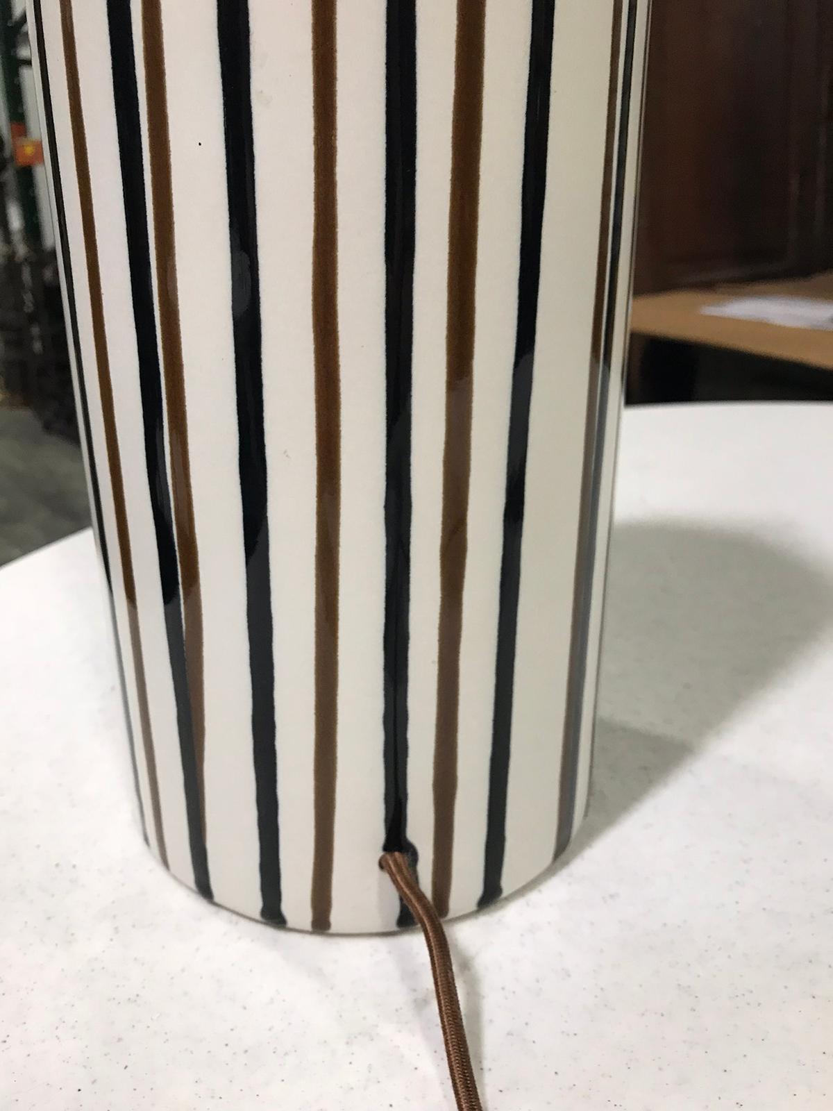 Mid-20th Century Striped Pottery Cylinder Lamp For Sale 4