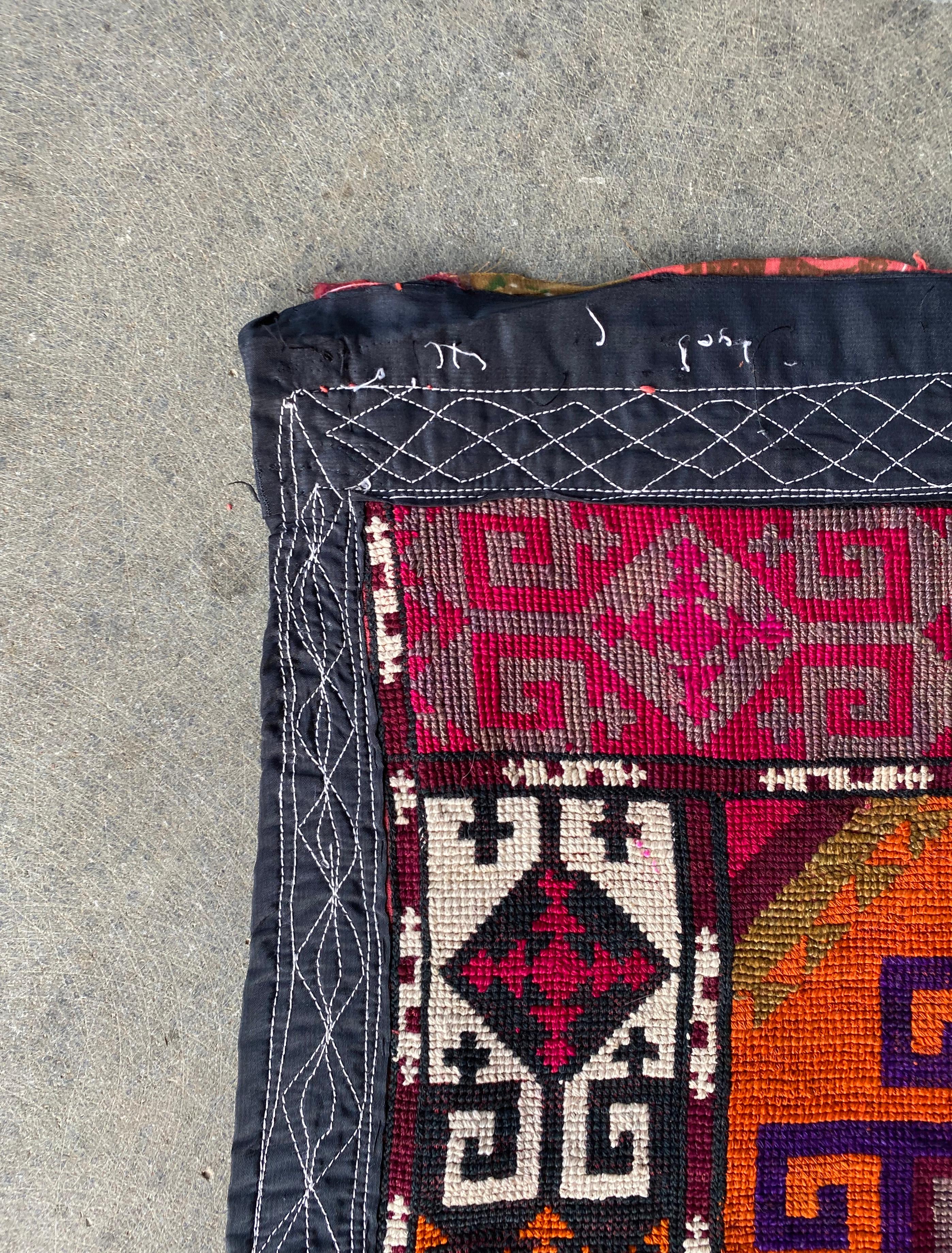 Central Asian Embroidered Textile, “Suzani”, Mid 20th Century In Fair Condition For Sale In Jimbaran, Bali