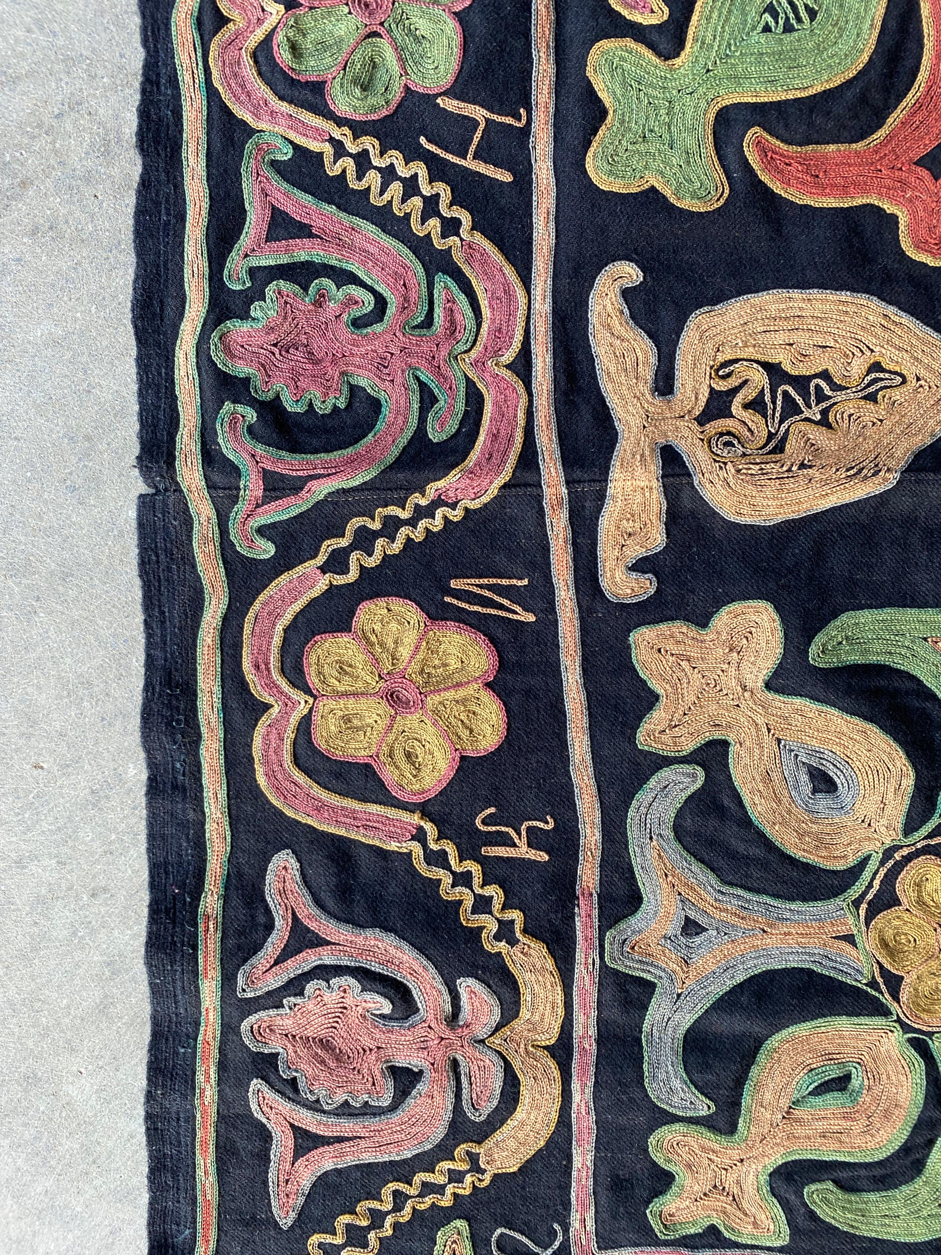 Hand-Woven Central Asian Embroidered Textile, “Suzani”, Mid 20th Century  For Sale