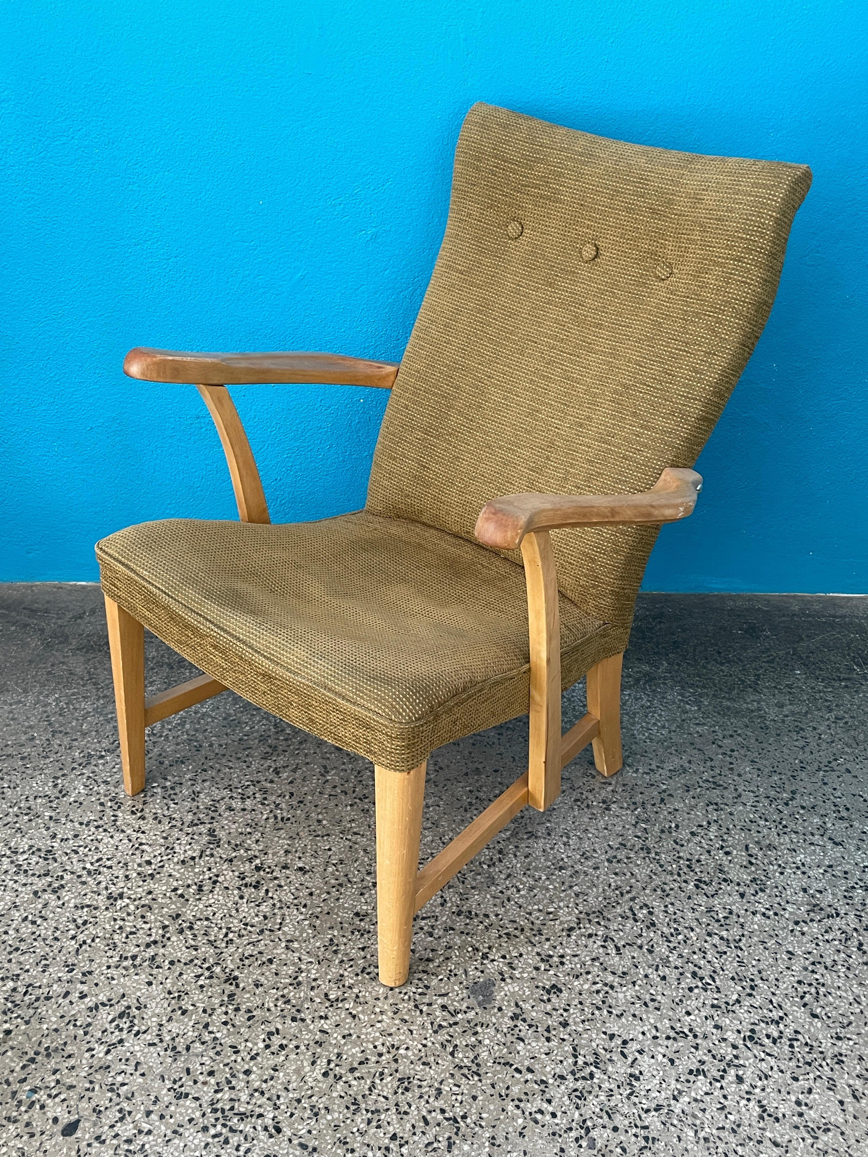 Beautiful Scandinavian Armchair which has a lot of fine details in the design. 

Chair is Propably early version of 