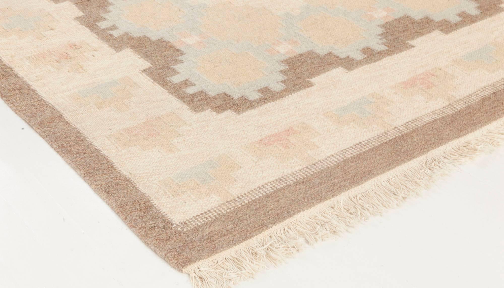 Hand-Knotted Doris Leslie Blau Collection Mid-20th Century Swedish Flat-Weave Wool Rug For Sale
