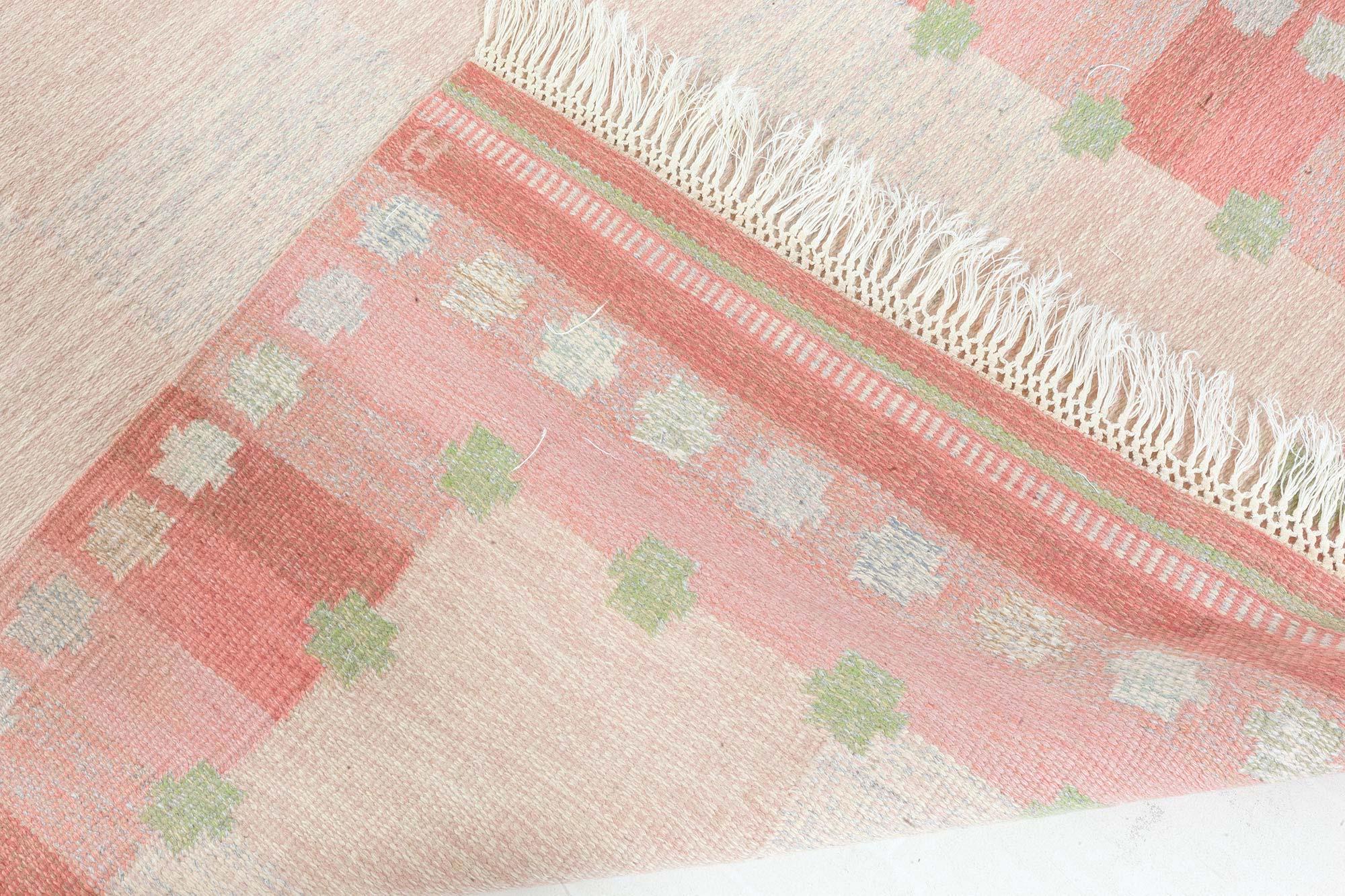 Mid-20th Century Swedish Delicate Pink Geometric Rug by Agda Osterberg For Sale 3