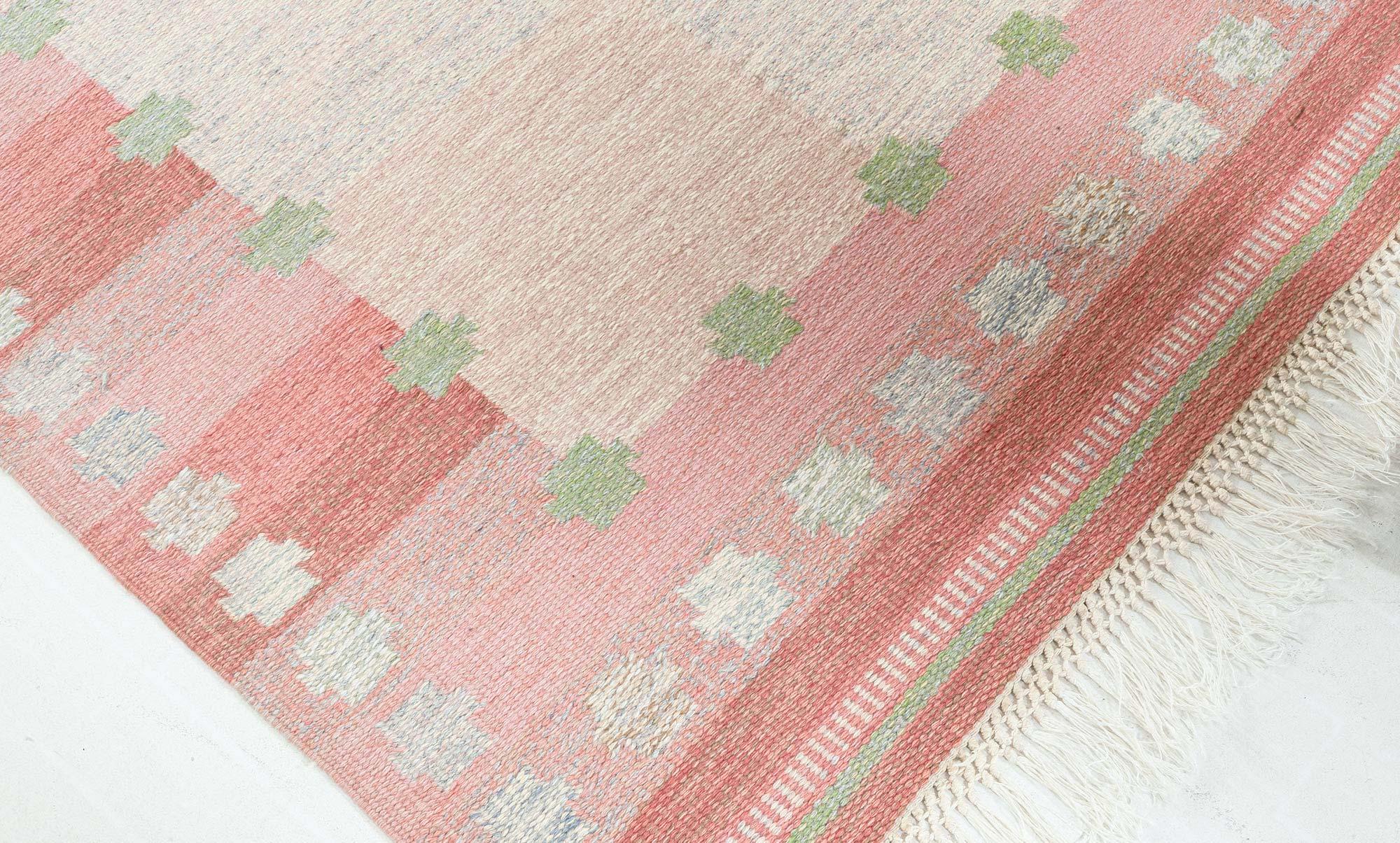 Mid-20th Century Swedish Delicate Pink Geometric Rug by Agda Osterberg For Sale 1