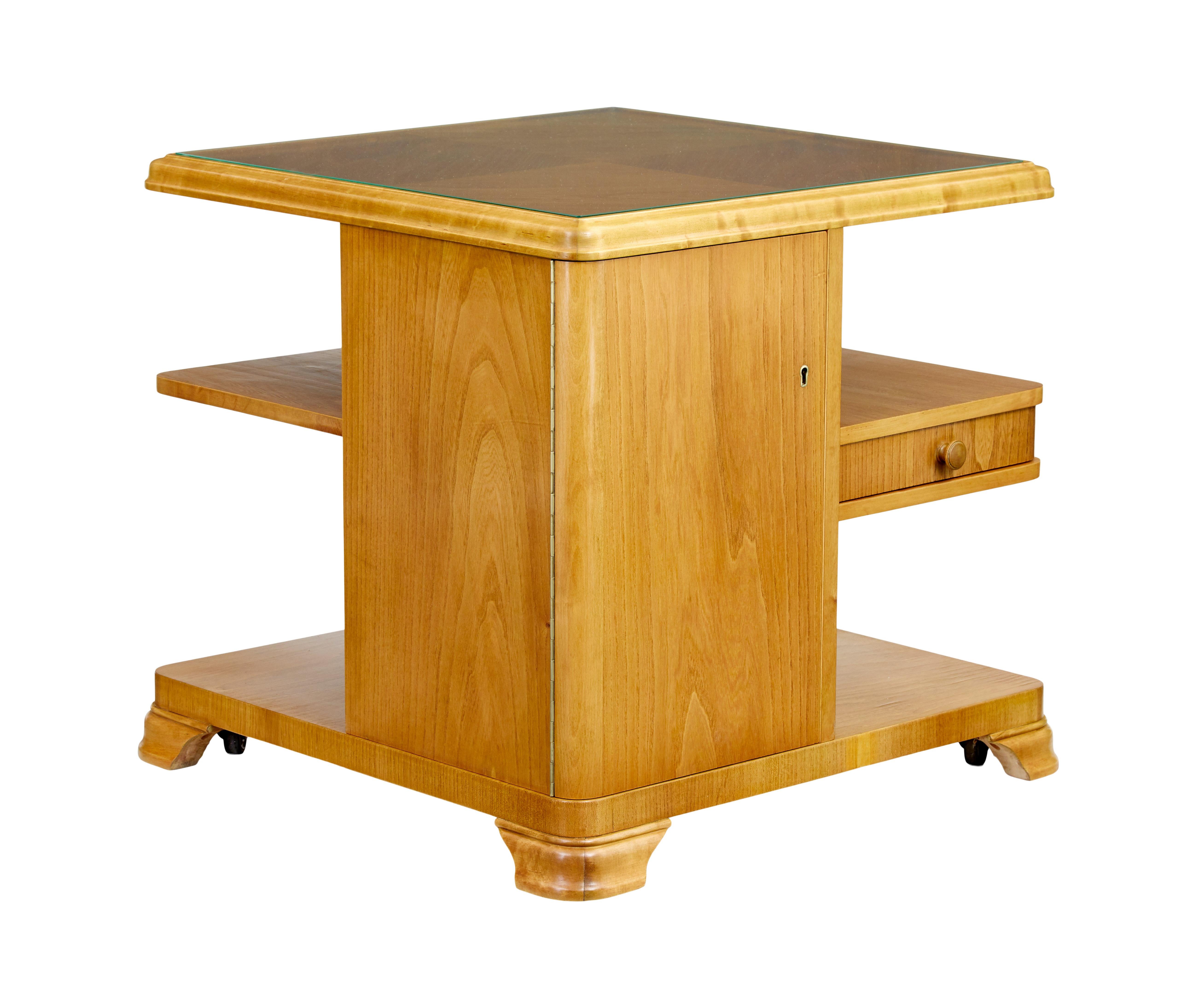 Mid 20th century Swedish elm coffee table For Sale 1