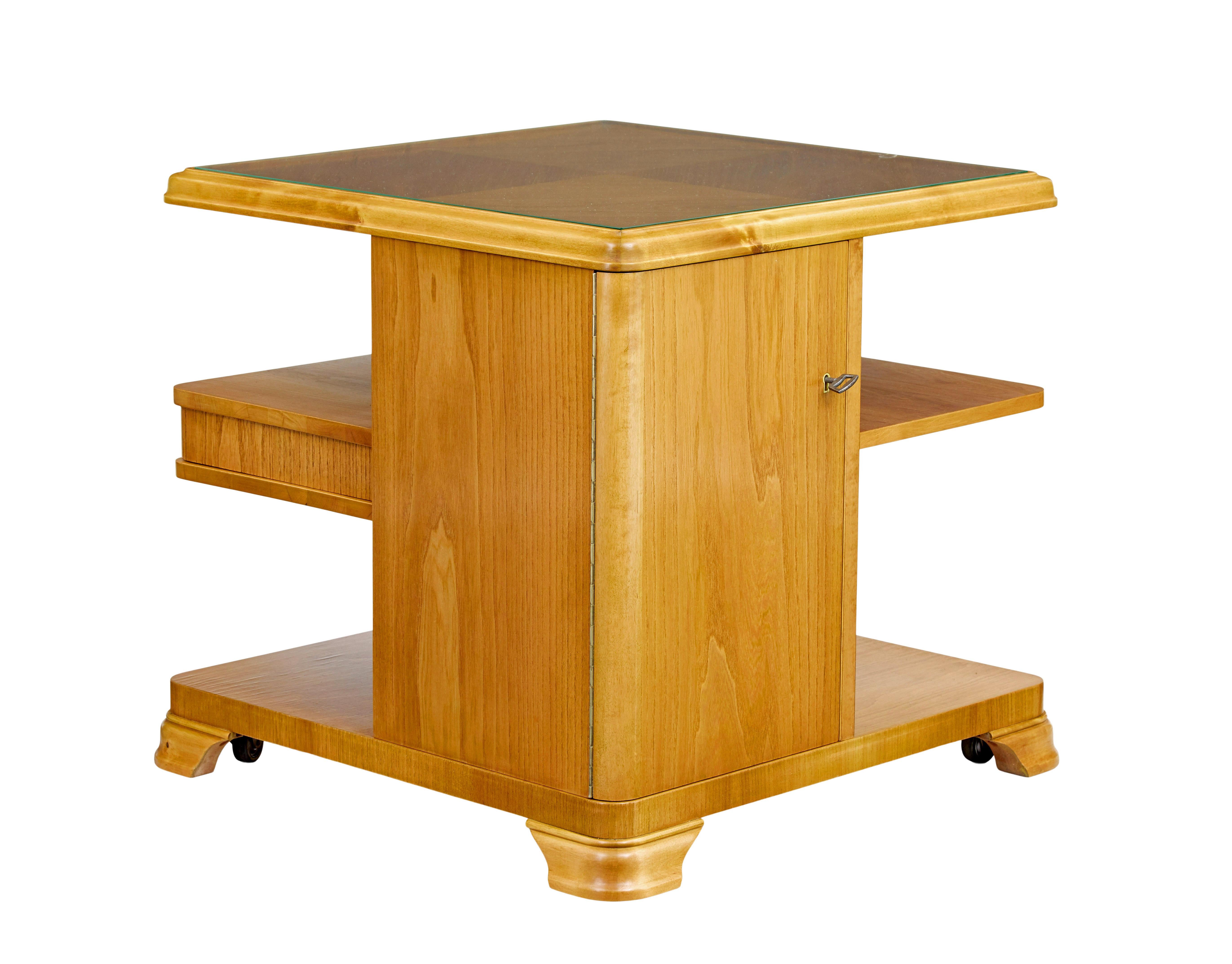 Mid 20th century Swedish elm coffee table For Sale 1