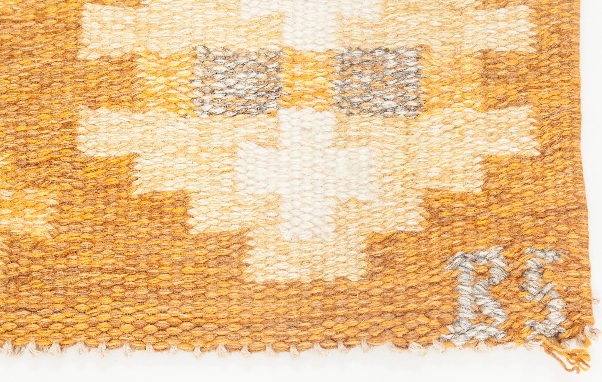 Schwedischer Flachgewebeteppich von Birgitta Solderkvist aus der Mitte des 20. Jahrhunderts im Zustand „Gut“ im Angebot in New York, NY