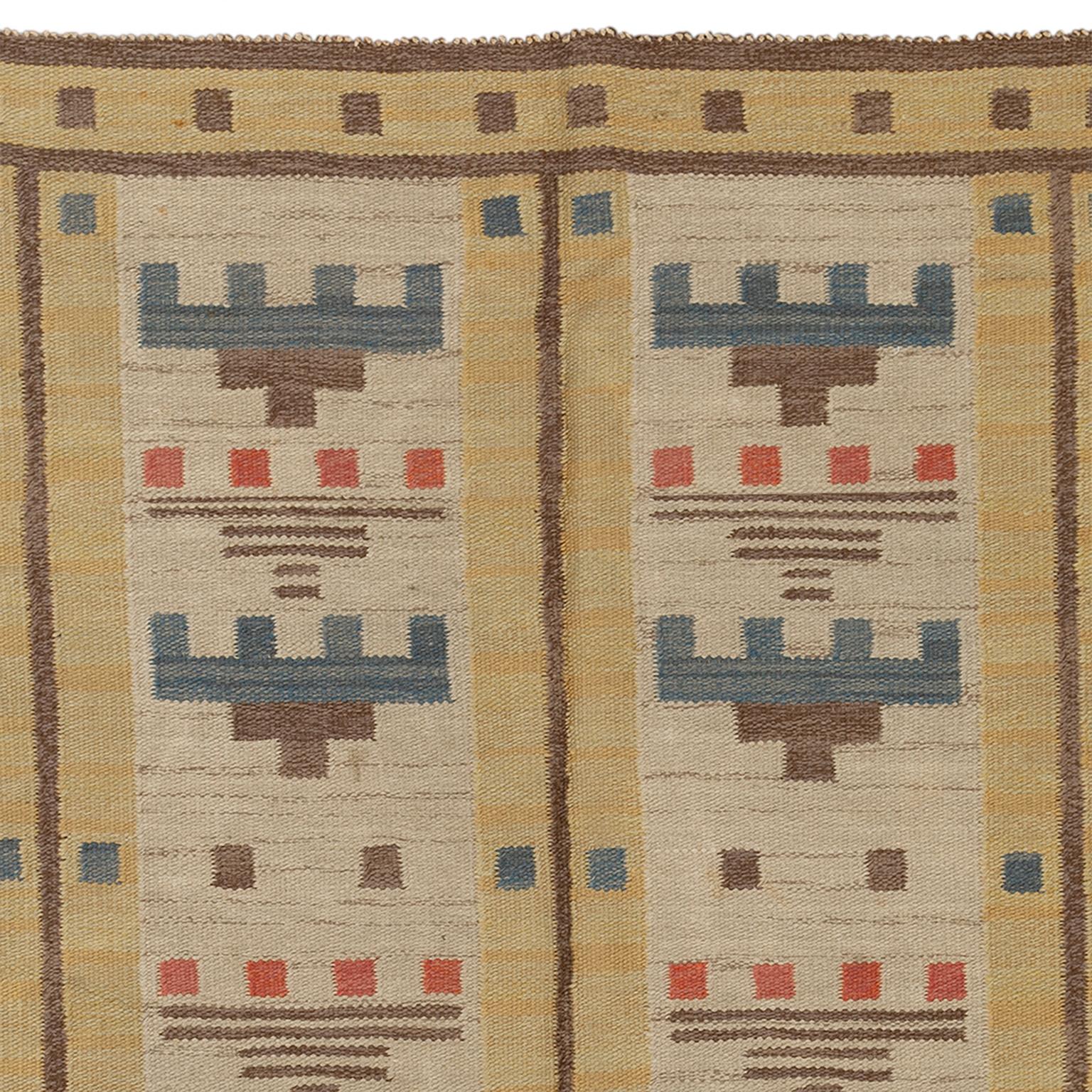 Hand-Woven Mid 20th Century Swedish Flat Weave Rug For Sale