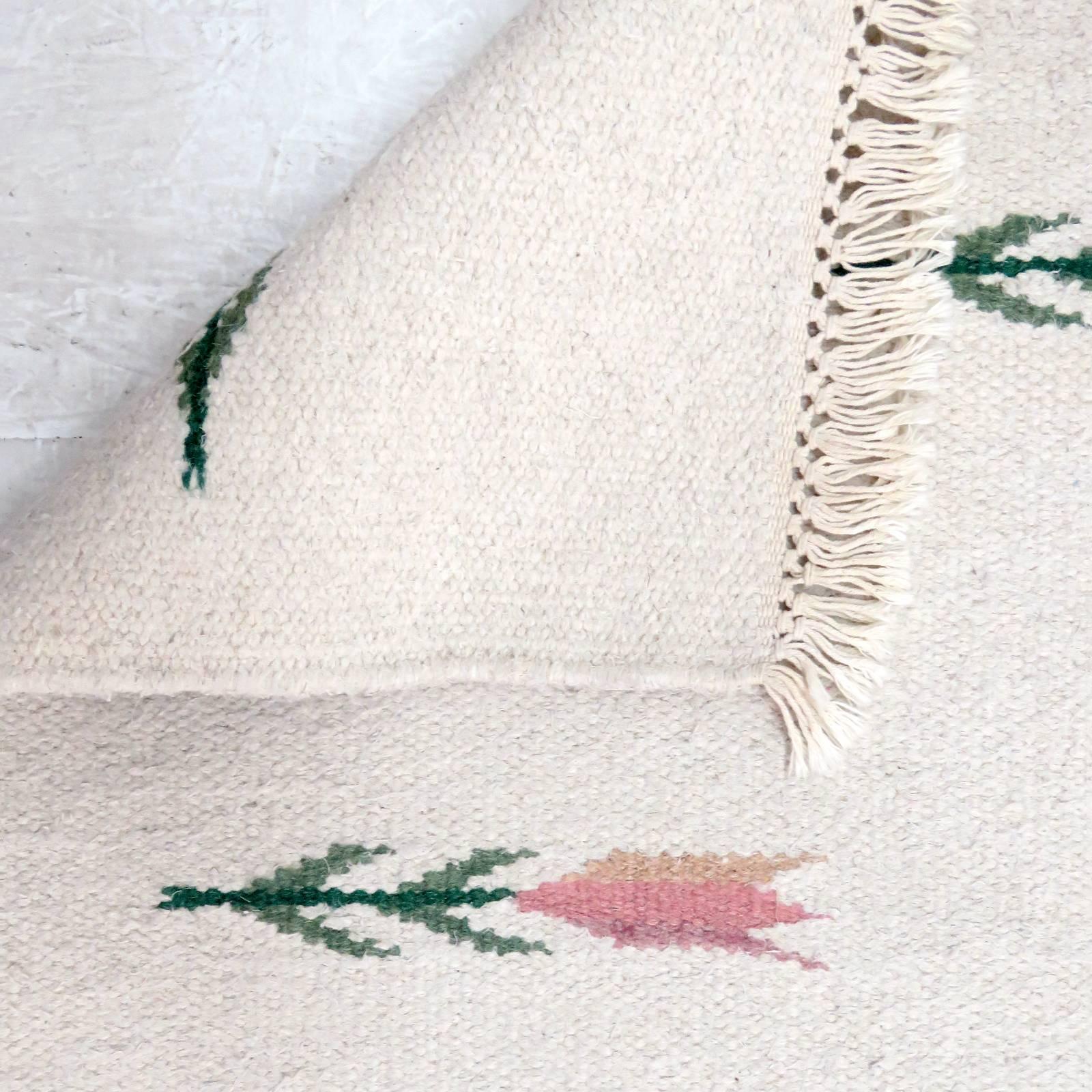 Tapis à tissage plat de la fin du XXe siècle 1