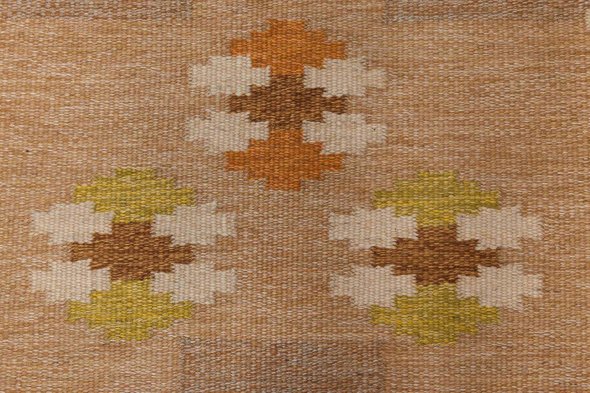 Mid-20th century Swedish flat-weave wool rug signed by Ingegerd Silow
Size: 4'5