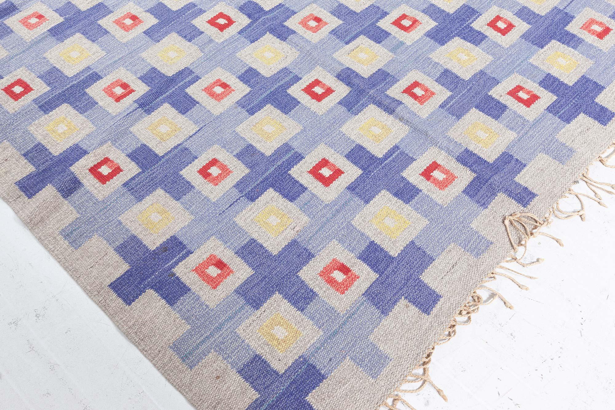 Mid-20th Century Swedish Geometric Flat Weave Wool Rug For Sale 4