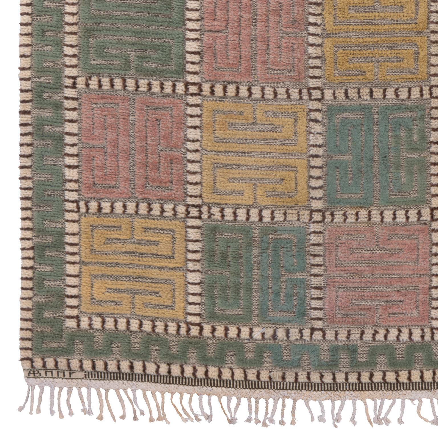 Svezia, 1935 circa
Siglata: AB MMF (AB Märta Måås-Fjetterström)
Tessuto a mano
Misure: 330 x 226 cm (10'10